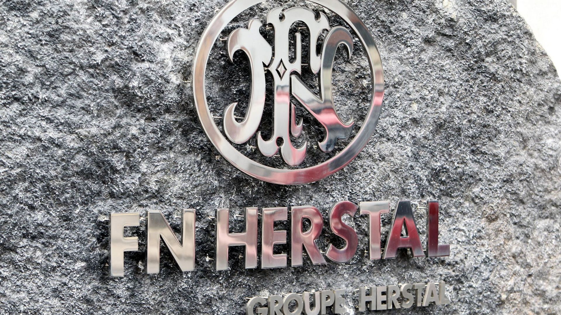 La FN Herstal a lancé vendredi une offre publique d'acquisition de Manroy.