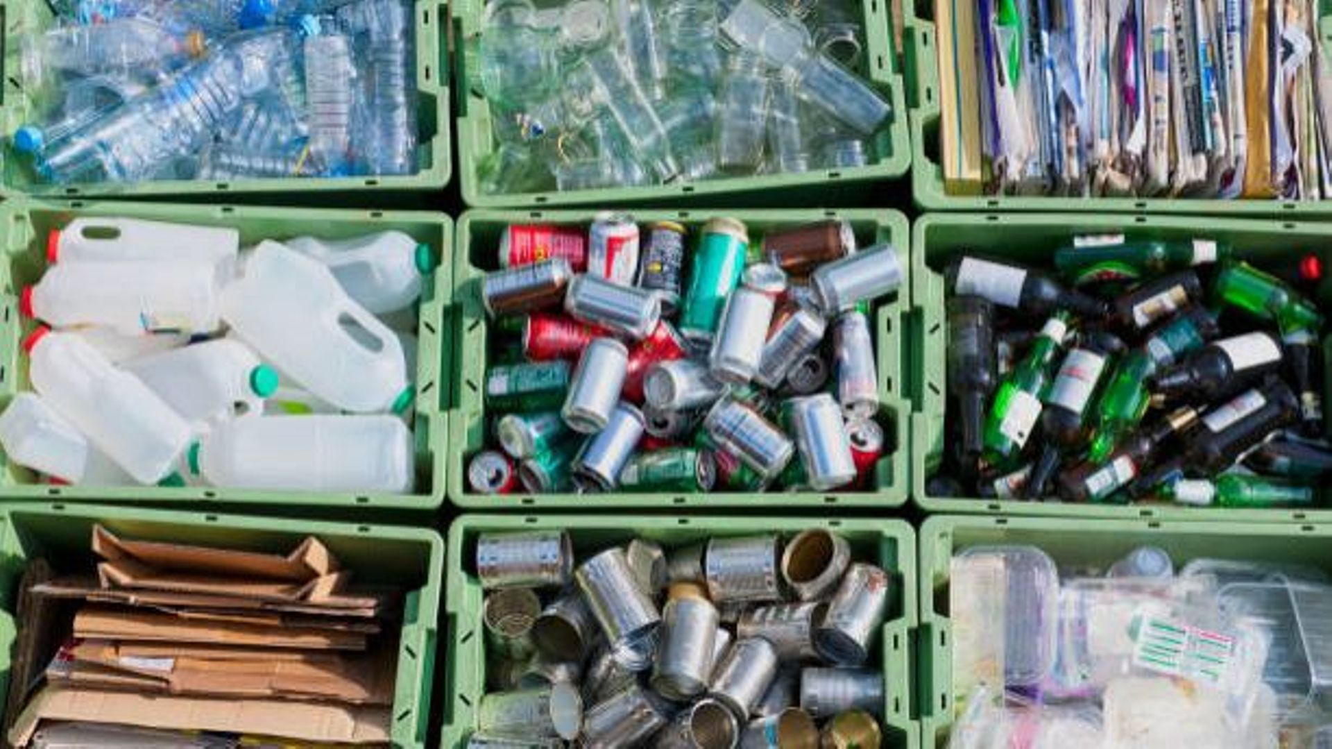 Textile, pots de yaourts, bouteilles de shampooing… 100% recyclable ne veut pas dire 100% recyclé