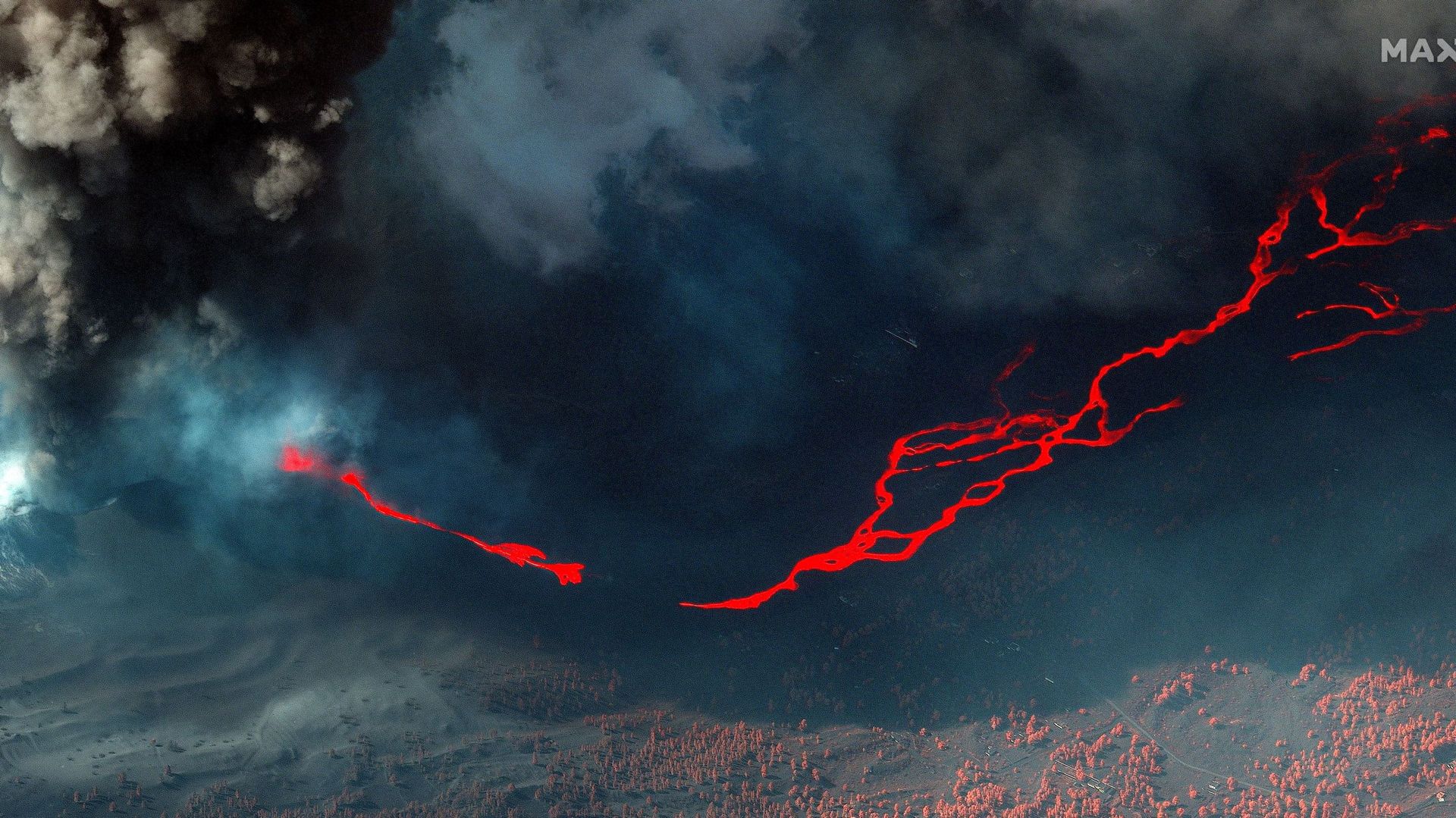 Eruption of La Cumbre Vieja volcano on La Palma in the Canary Islands