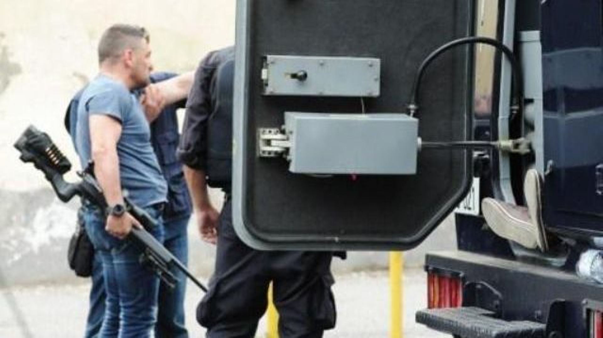 Italie: un forcené tire de son balcon à Naples, 4 morts et 6 blessés