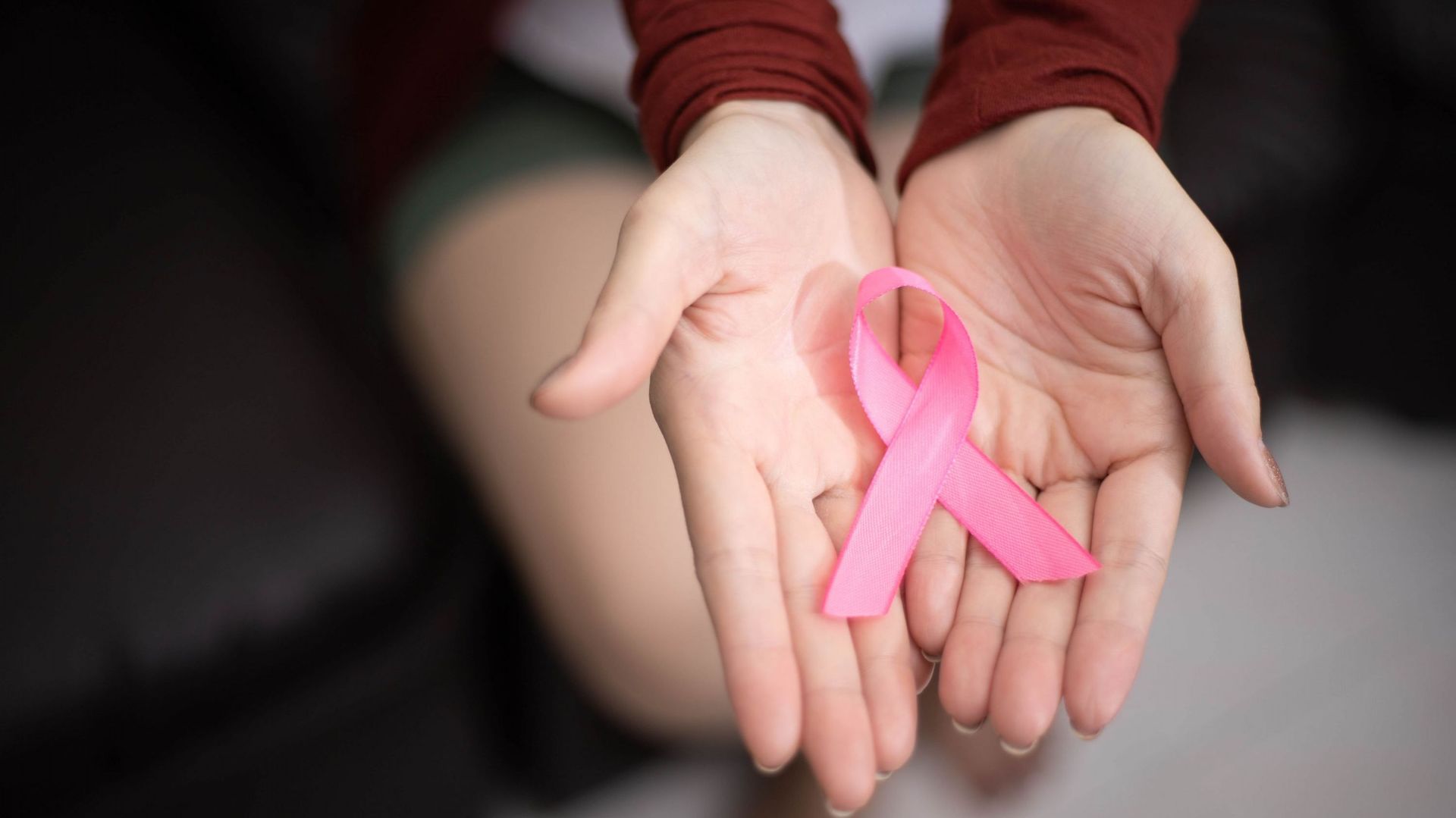 "On ne transmet pas le cancer mais un risque plus important d’en développer un jour", selon la docteure Daphné t’Kint