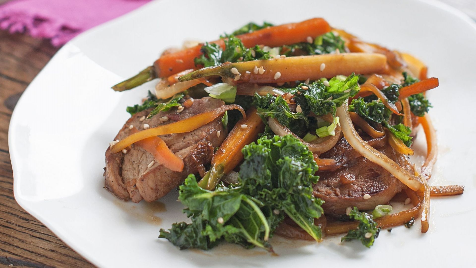 Recette : wok de chou kale au porc