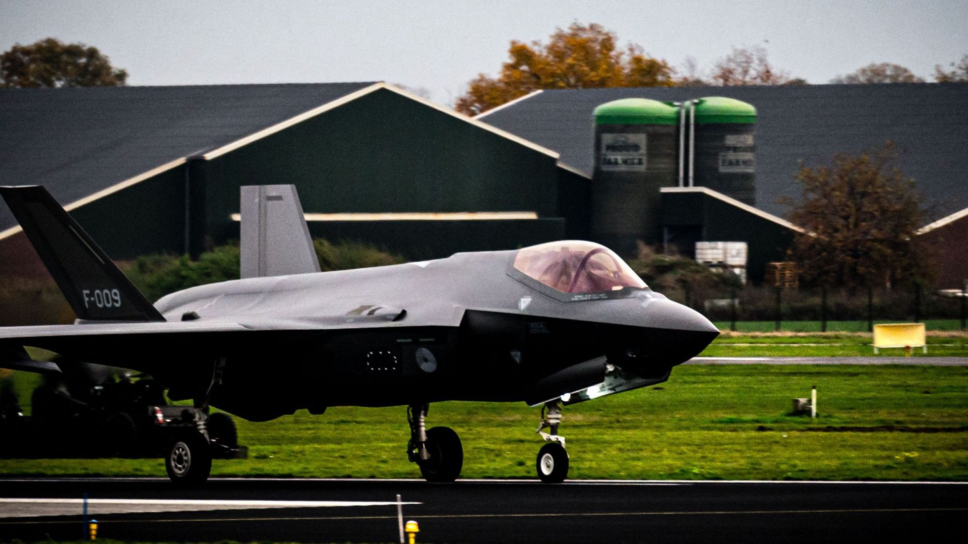 Défense : les coûts cachés du F-35 alourdissent l'addition pour la  Belgique