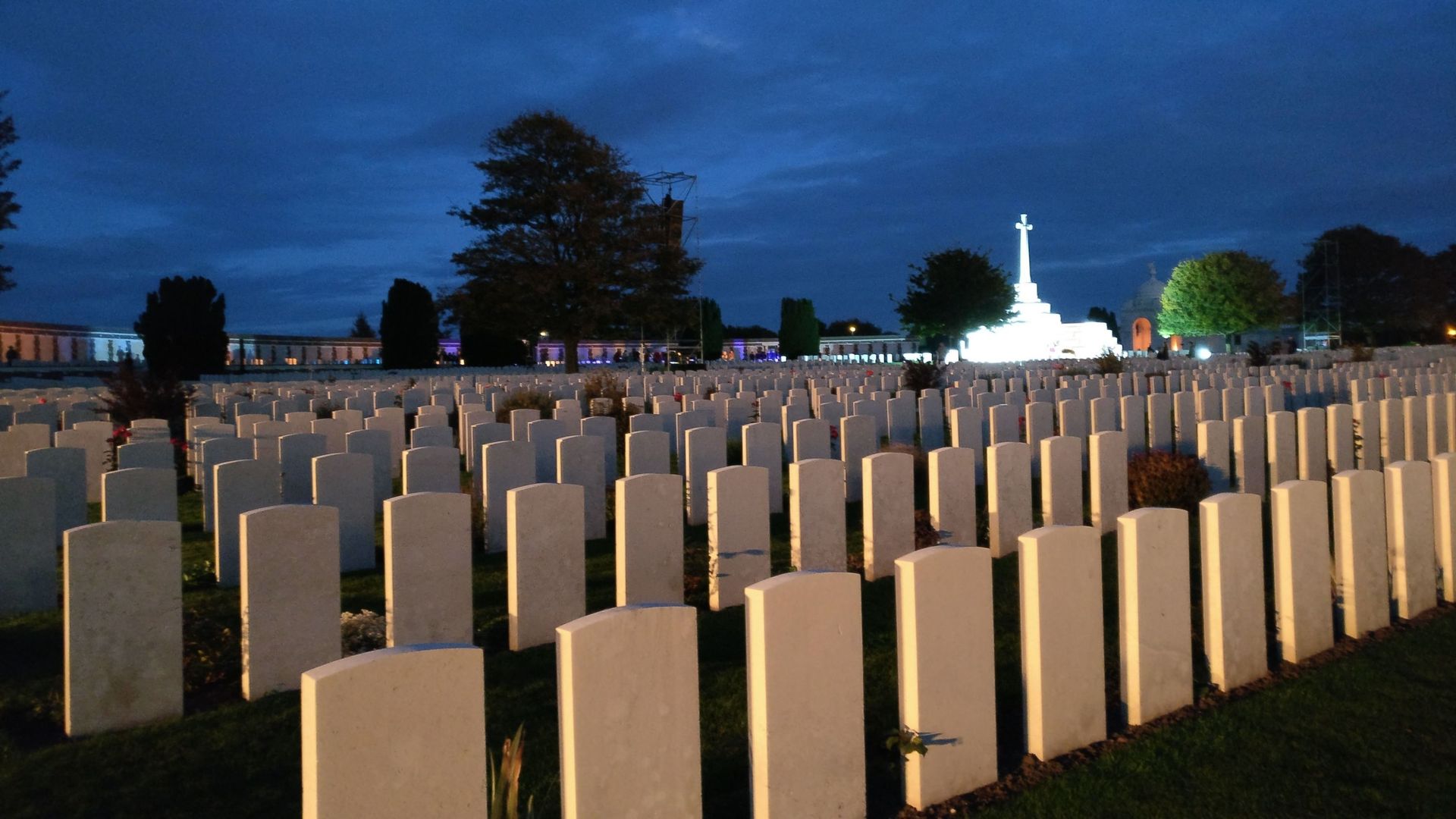 Photo d’illustration montrant la commémoration au cimetière de guerre du Commonwealth de Tyne Cot pour le centenaire de Passchendaele, la troisième bataille d’Ypres.