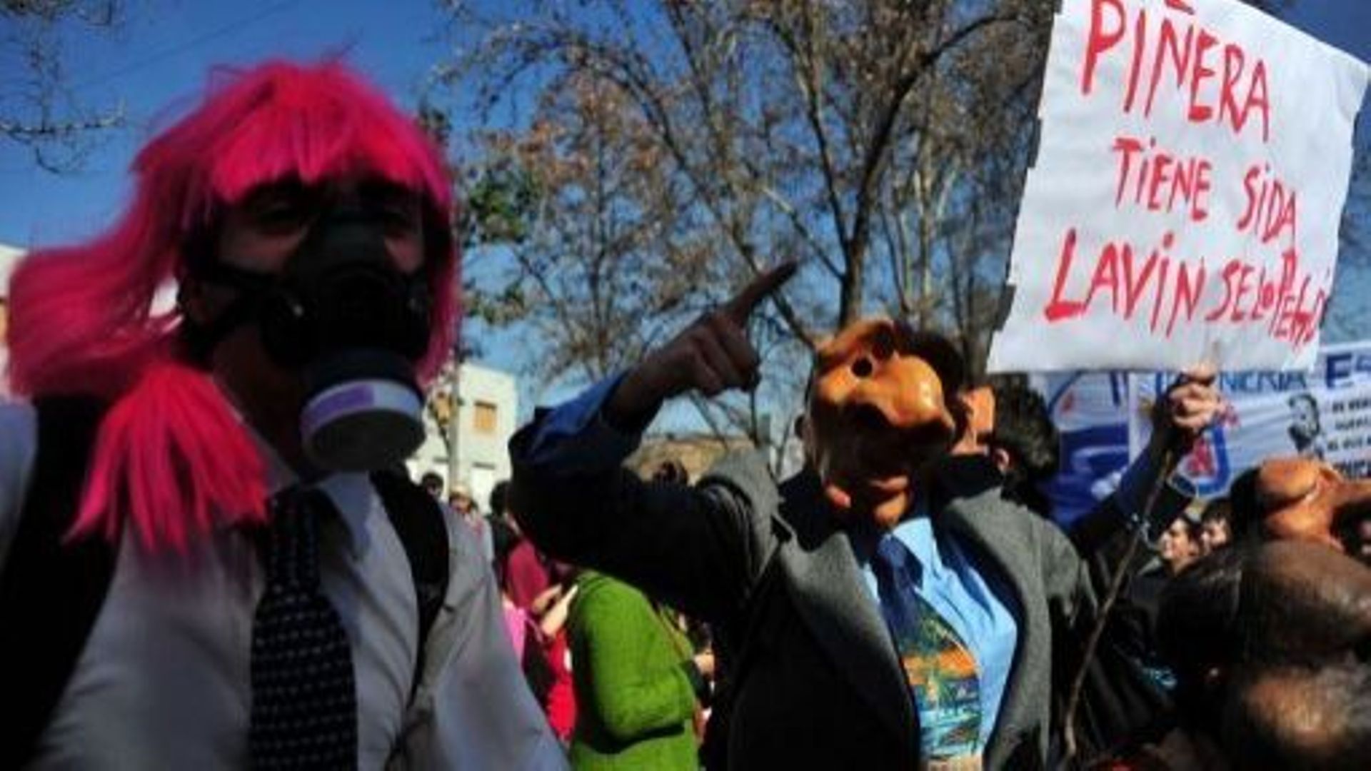 Chili plus de 70 000 manifestants pour une réforme de l'éducation