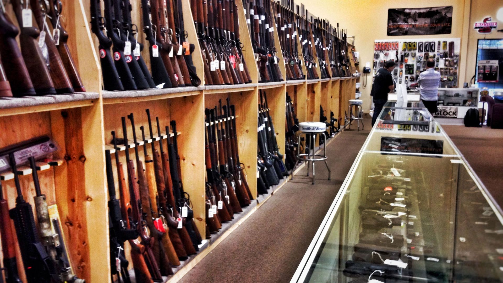 De véritables supermarchés de l'arme à feu s'érigent outre-Atlantique