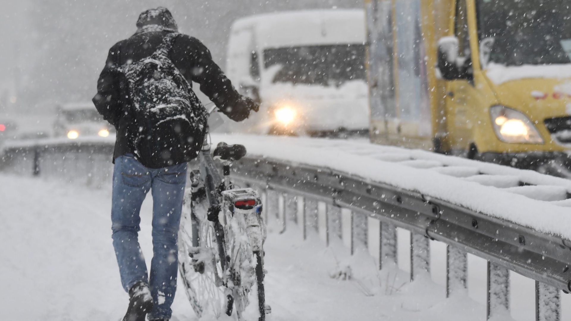 Intempéries : les deux jours de neige en janvier ont coûté plus de 106  millions d'euros aux entreprises, selon la FEB 