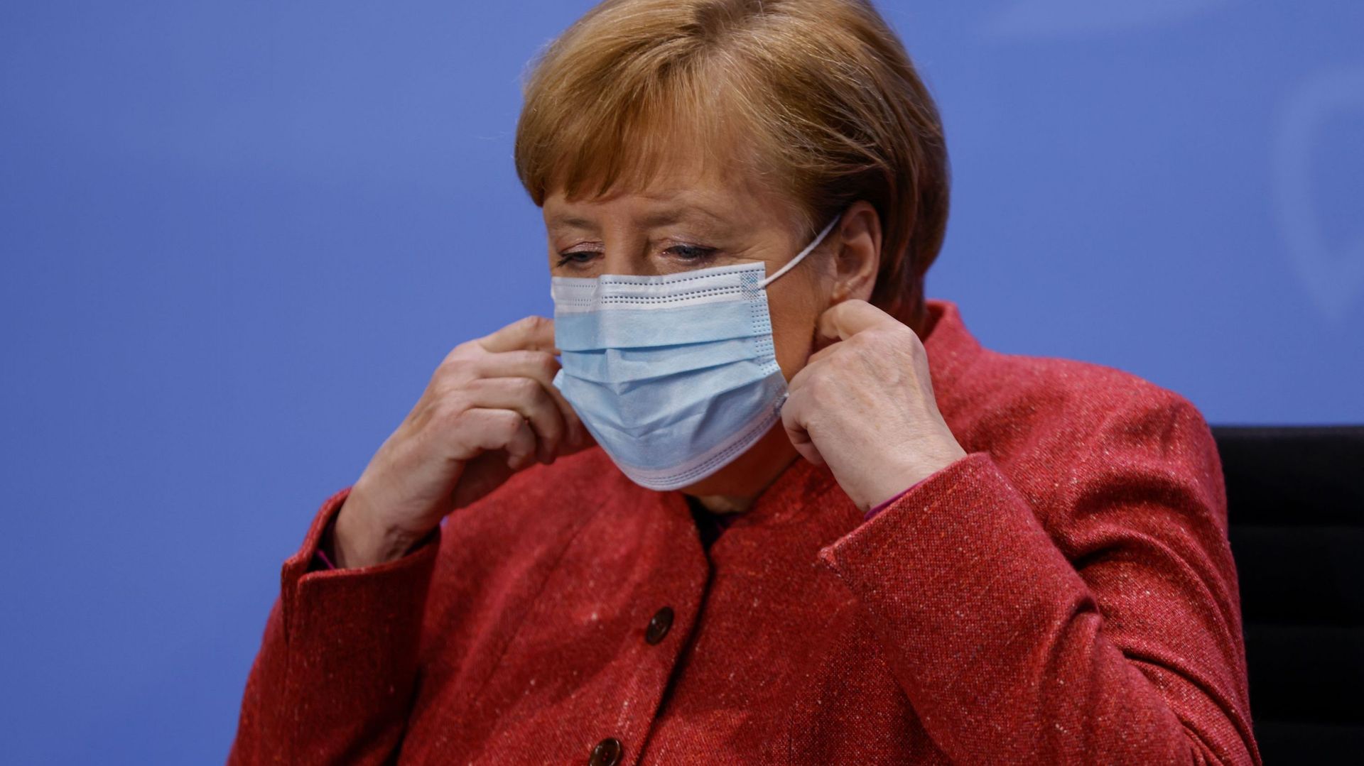 Coronavirus : Angela Merkel exhorte les Allemands à limiter leurs contacts au "minimum"
