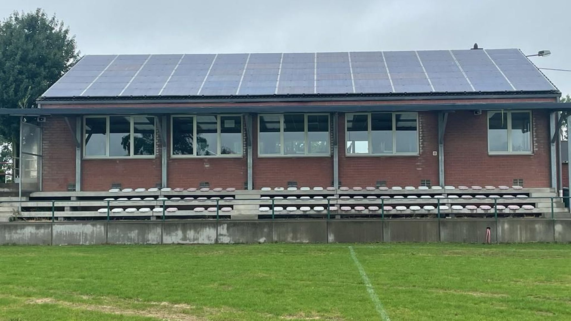Le Club Espoir Minerois a installé 90 panneaux photovoltaïques il y a presque dix ans.