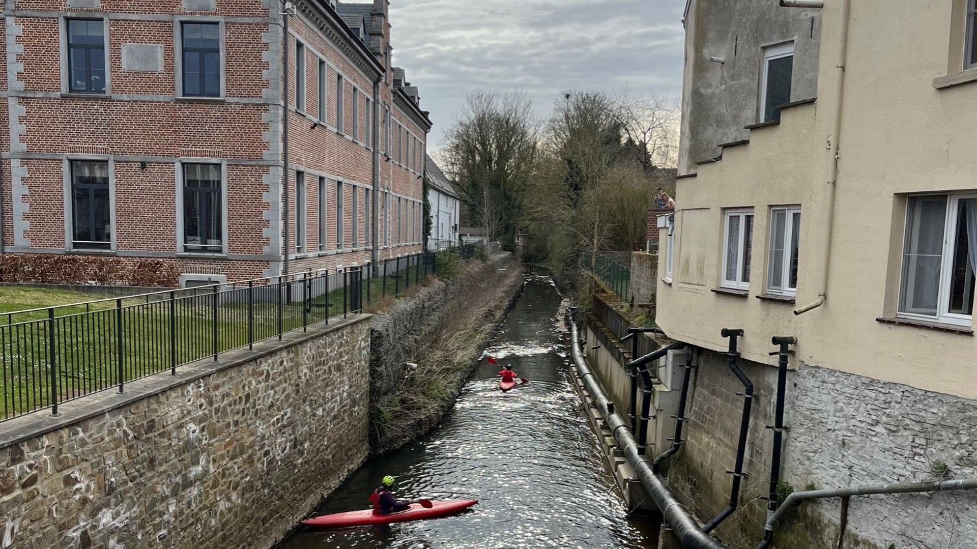 Descente de la Senne en kayak : entre découverte, sensibilisation et pollution