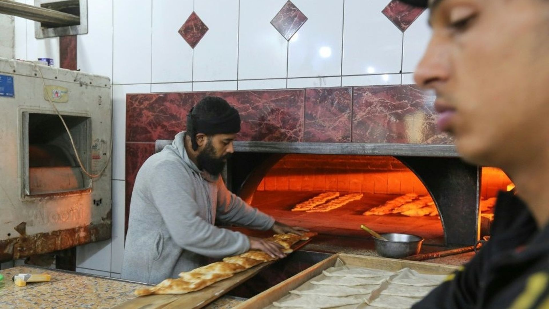 En Irak, le "samoun", pain en forme de losange, est un trésor national.