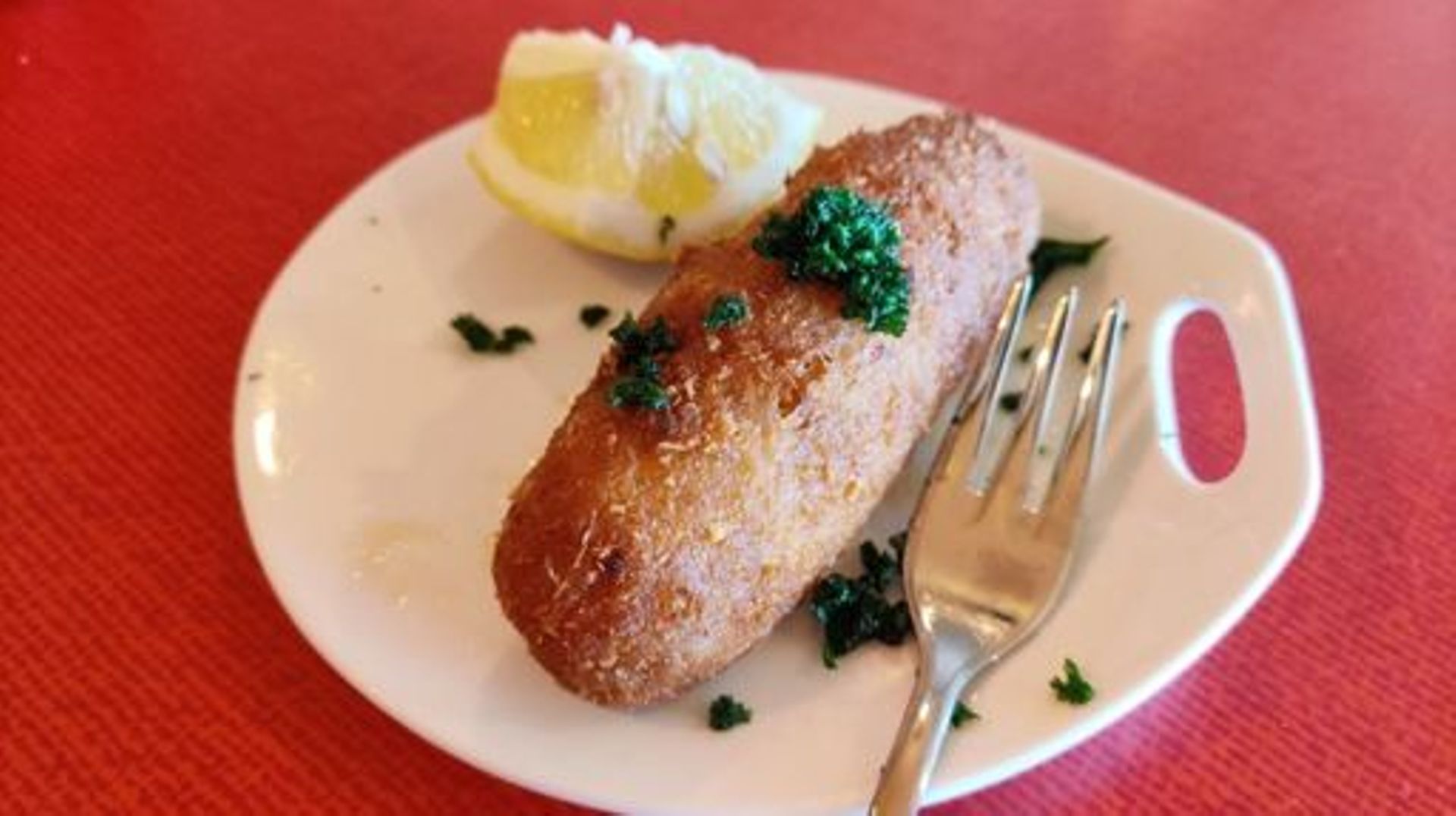 La croquette aux crevettes des Brasseries Georges à nouveau sacrée meilleure de Bruxelles