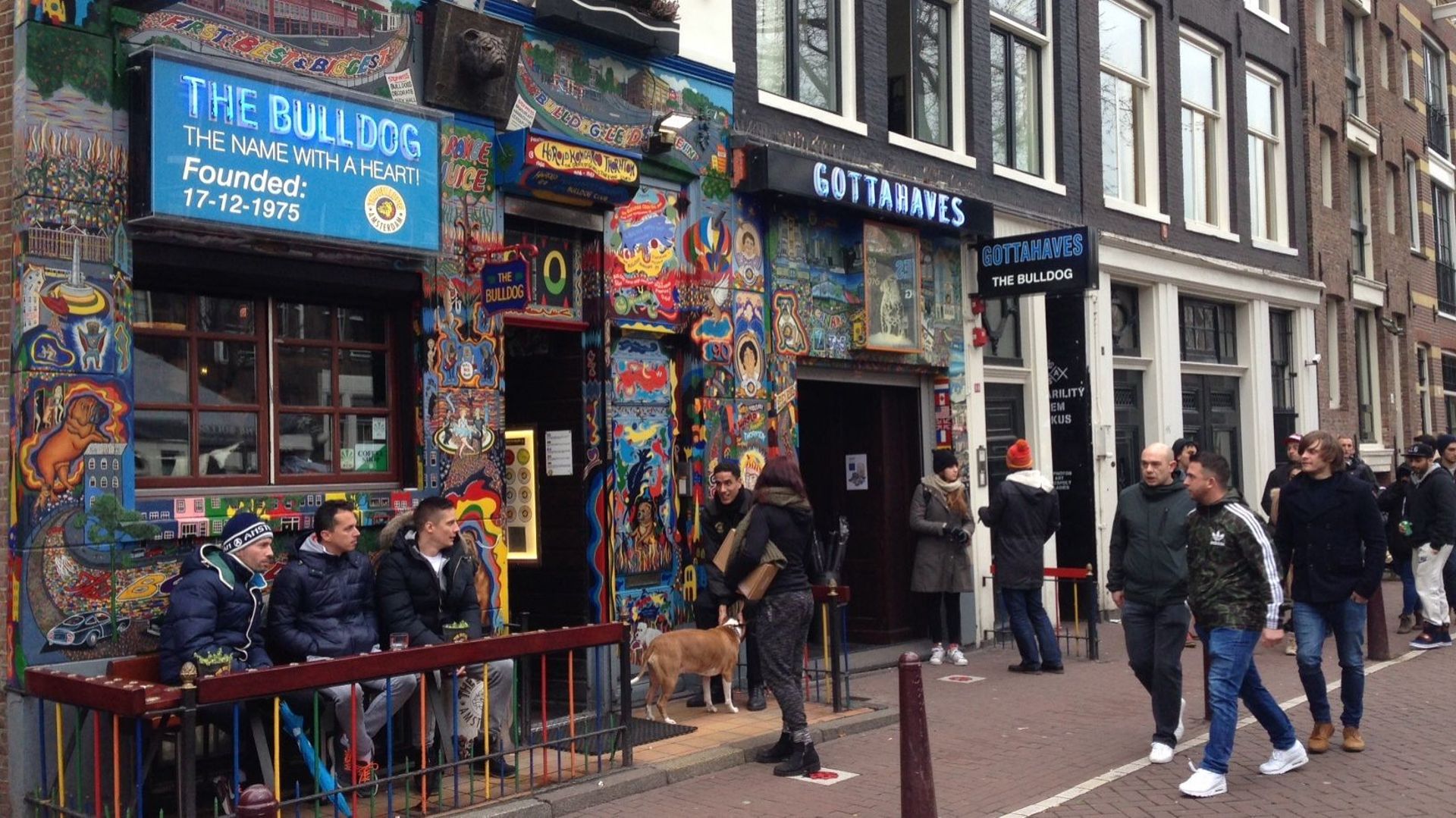 Premier coffee shop d'Amsterdam 