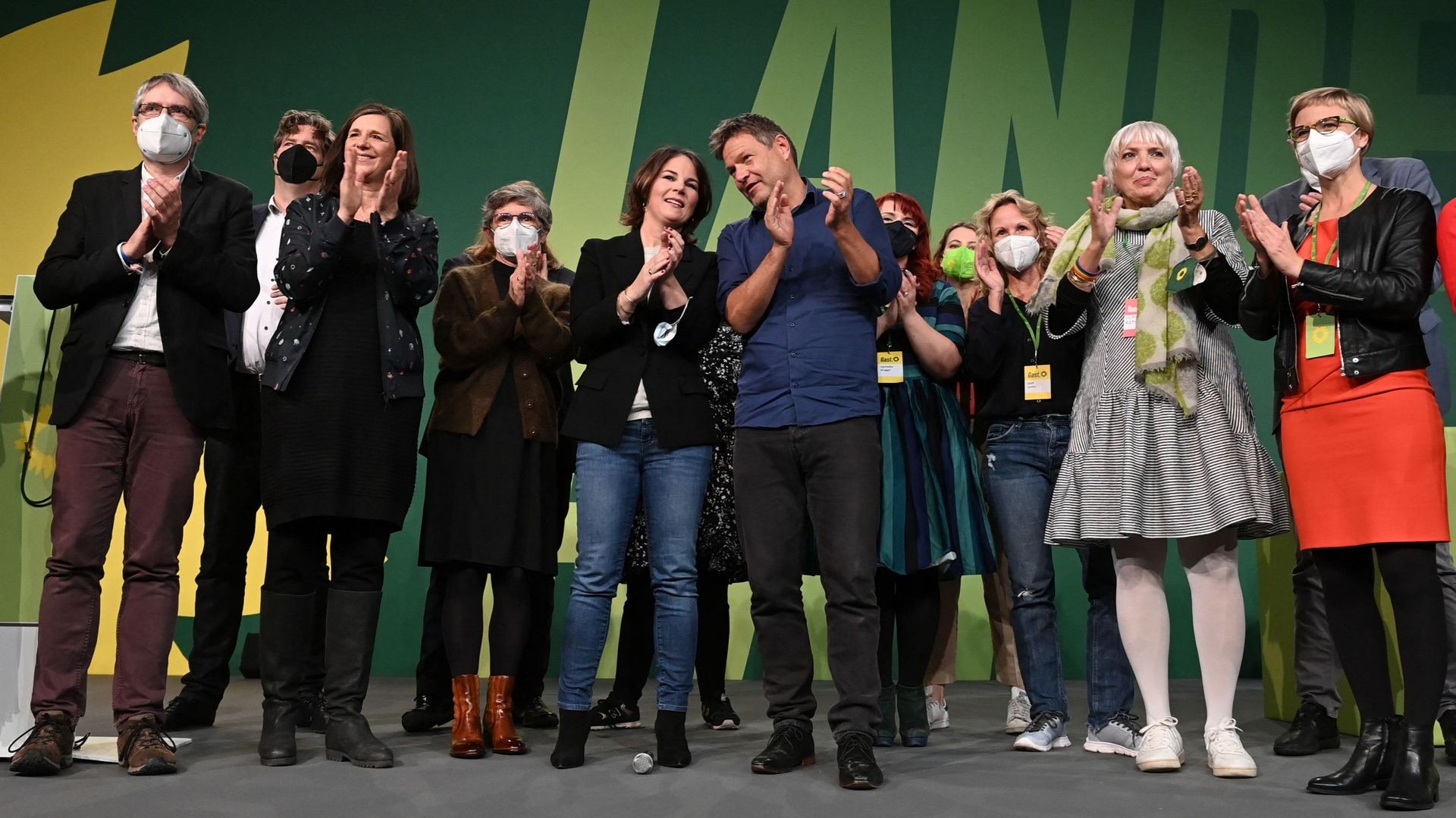 Elections en Allemagne : les Verts s'accordent pour débuter des négociations sur une coalition gouvernementale