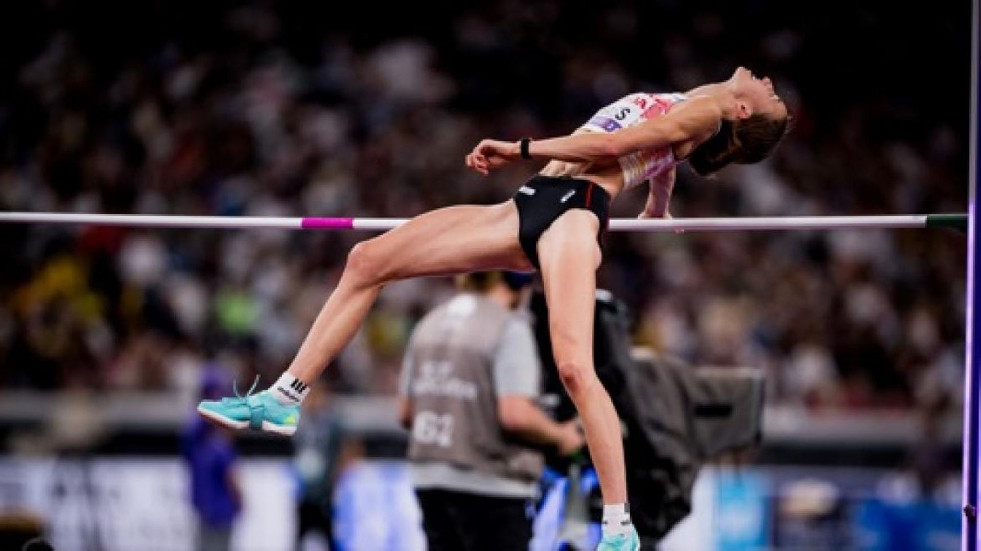 Mondiaux d’athlétisme : Merel Maes, 20 ans, qualifiée pour la finale à la hauteur dimanche
