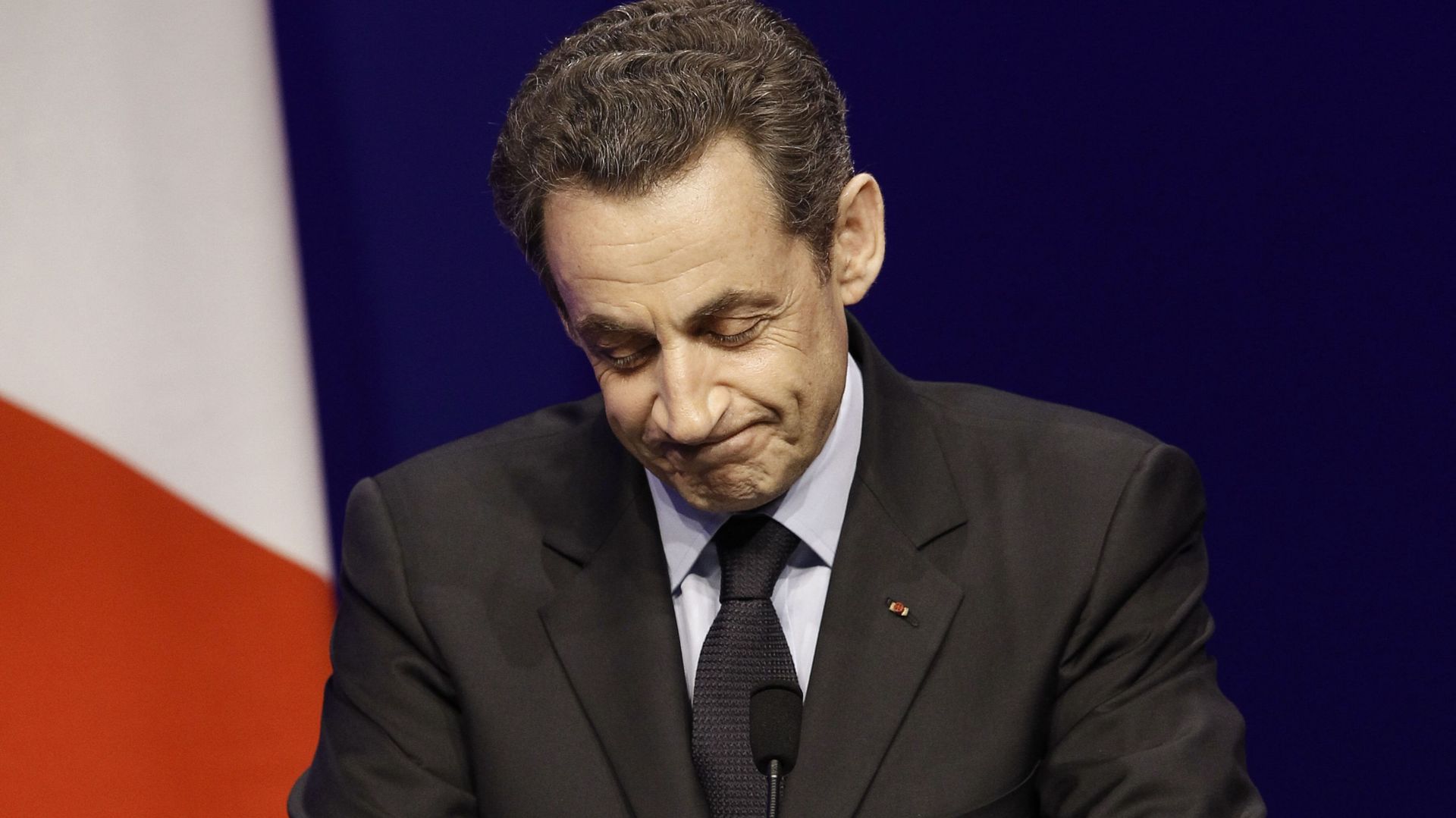 Jean-François Kahn à propos de Nicolas Sarkozy: "Il est dans la merde"