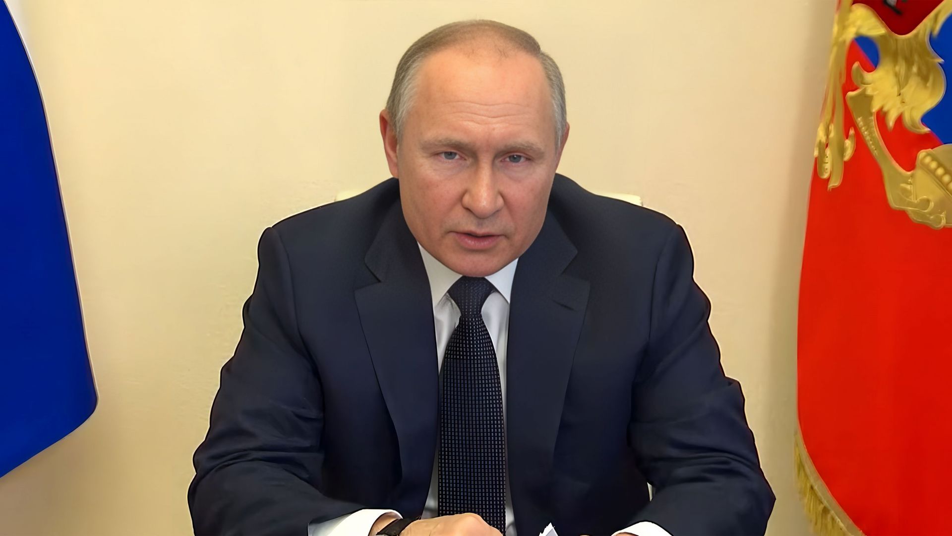 Gaz, pétrole et pouvoir : comment Poutine contrôle les oligarques ...