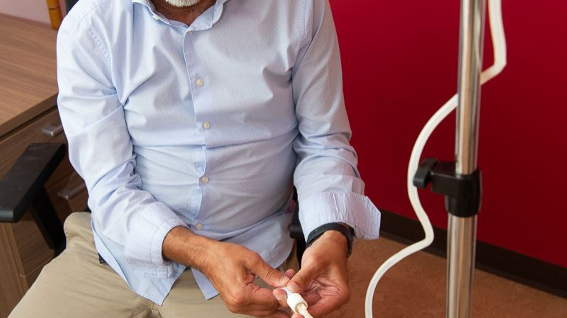 Bernard Remy pratique la dialyse à domicile