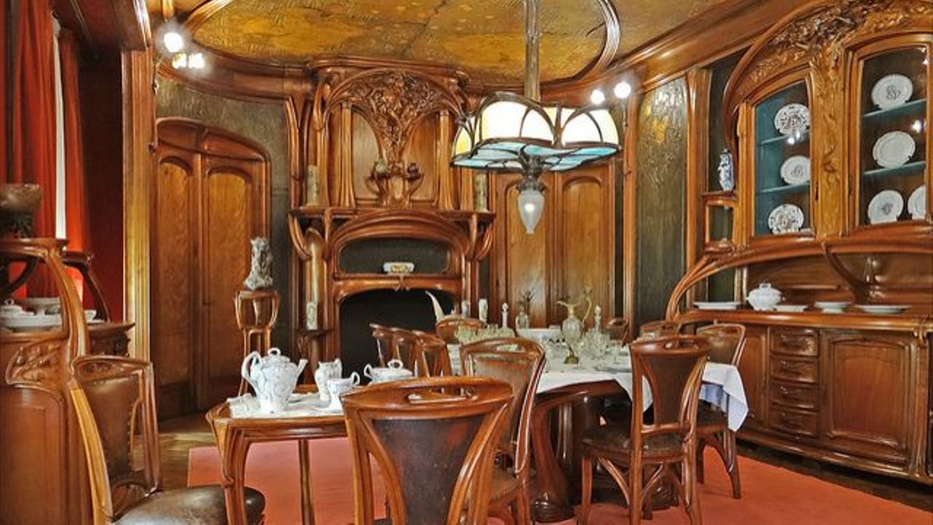 Un intérieur "Art Nouveau" (Illustration)