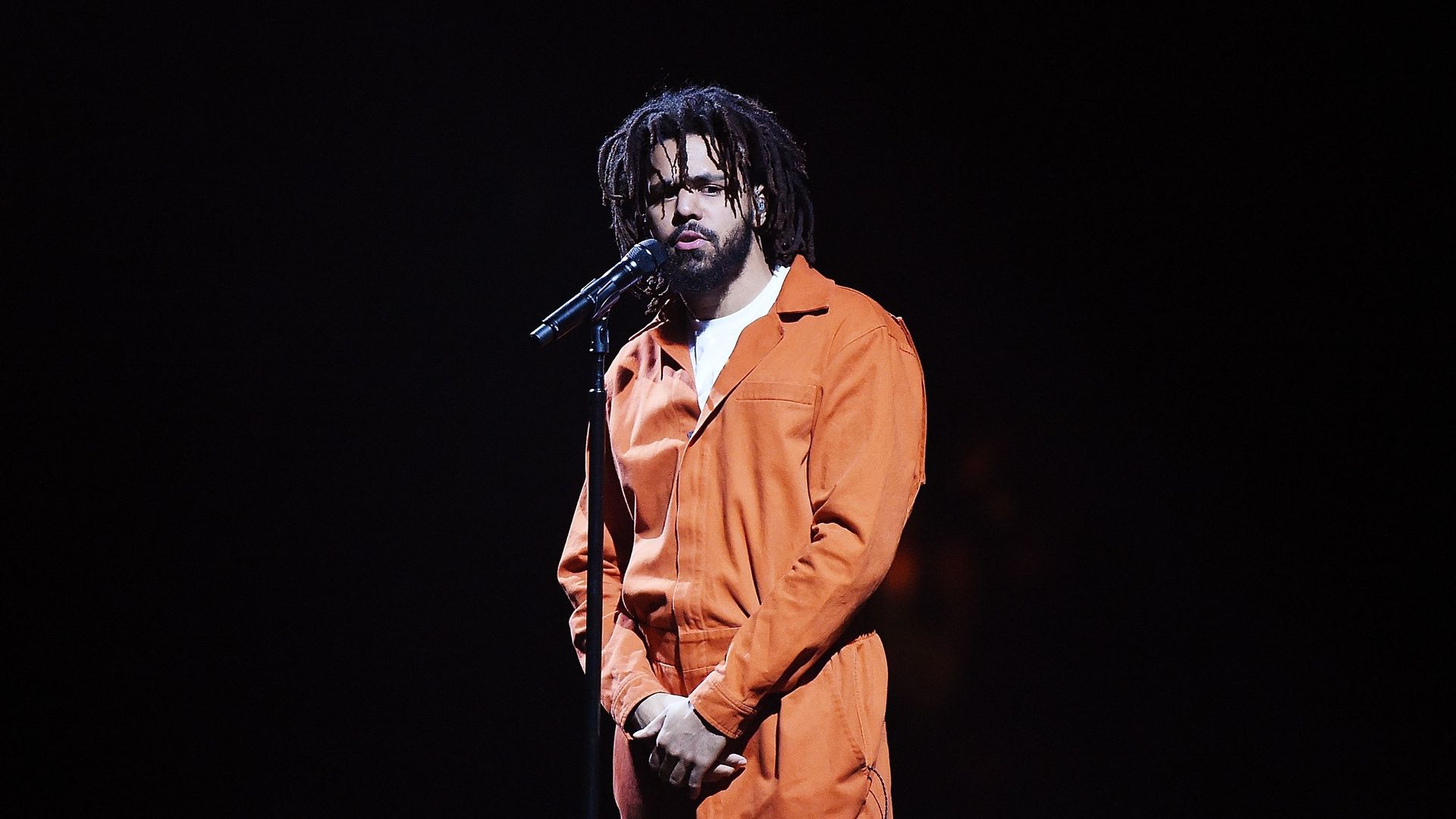 Avec son rap anti-drogues, J. Cole atteint les sommets