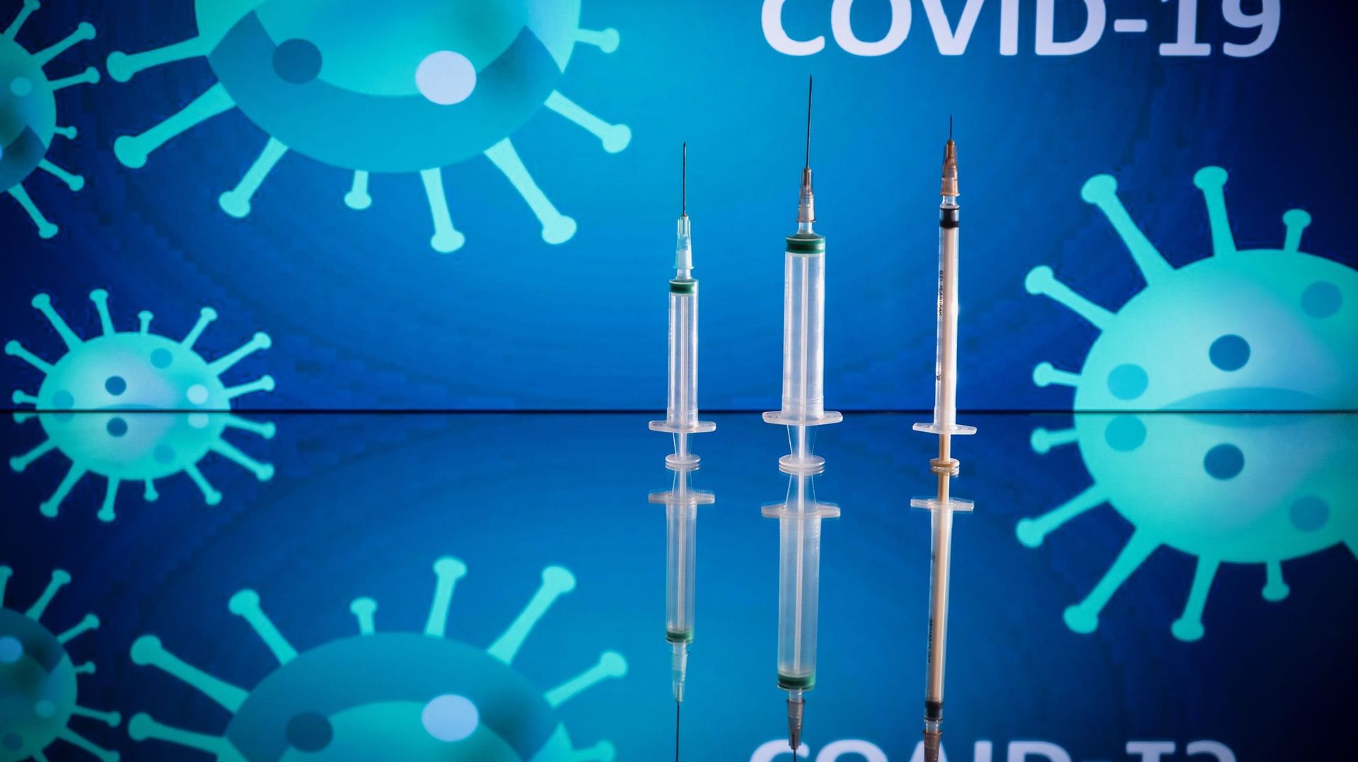 Coronavirus: les vaccins européens seront distribués en même temps, sur base de la population