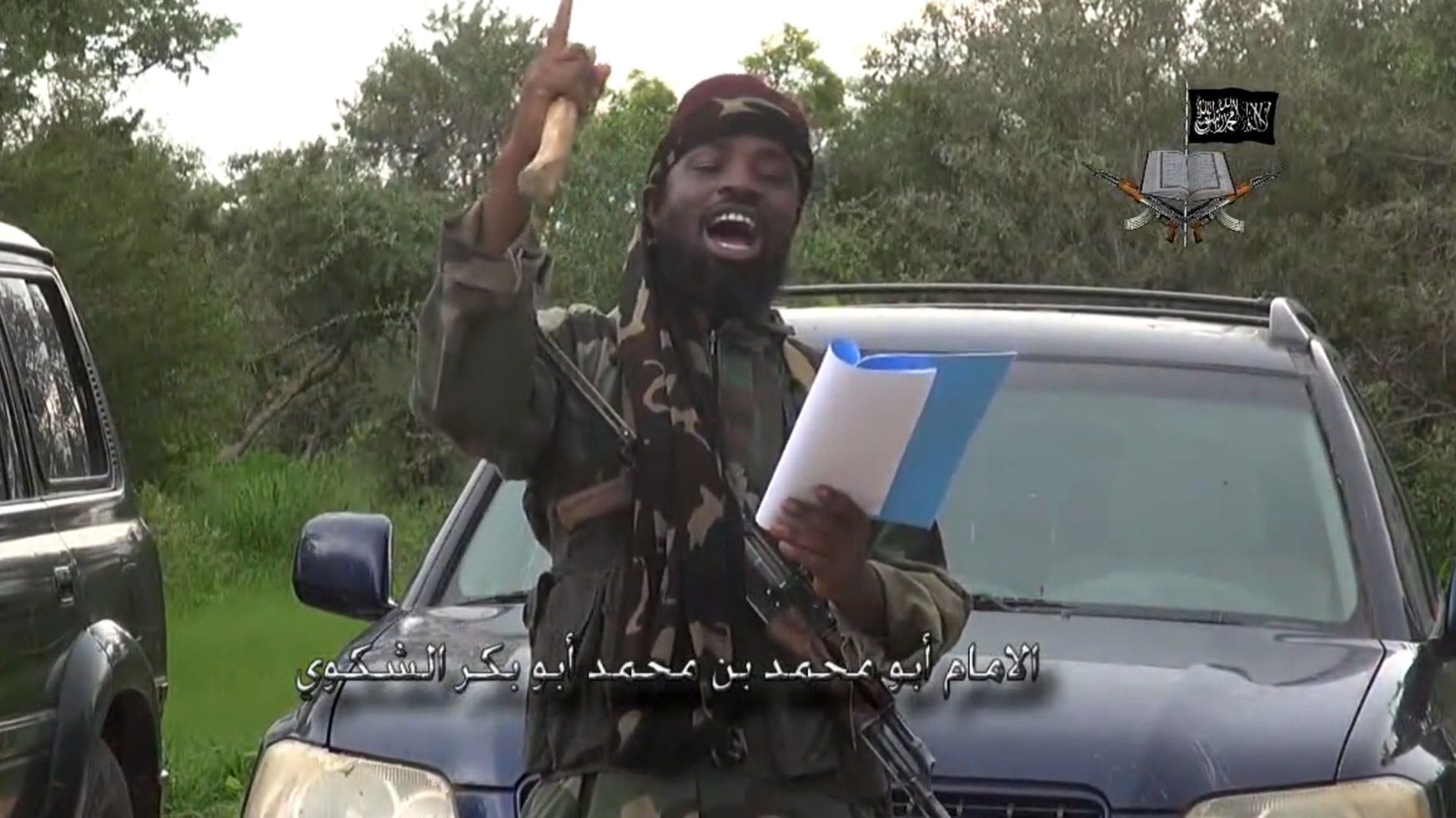 Boko Haram a notamment instauré plusieurs fatwas à l'encontre de tous ceux qui coopèrent avec l'État.