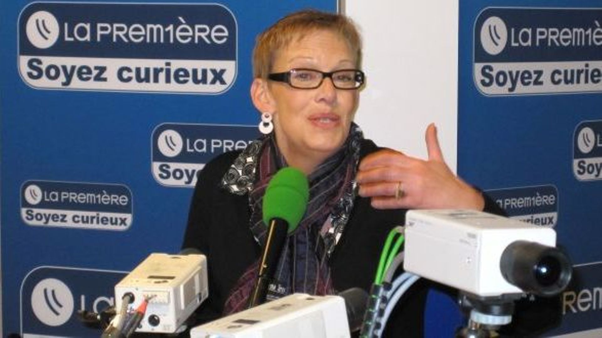 Karine Lalieux: "Etre belge n'est pas une nationalité au rabais"
