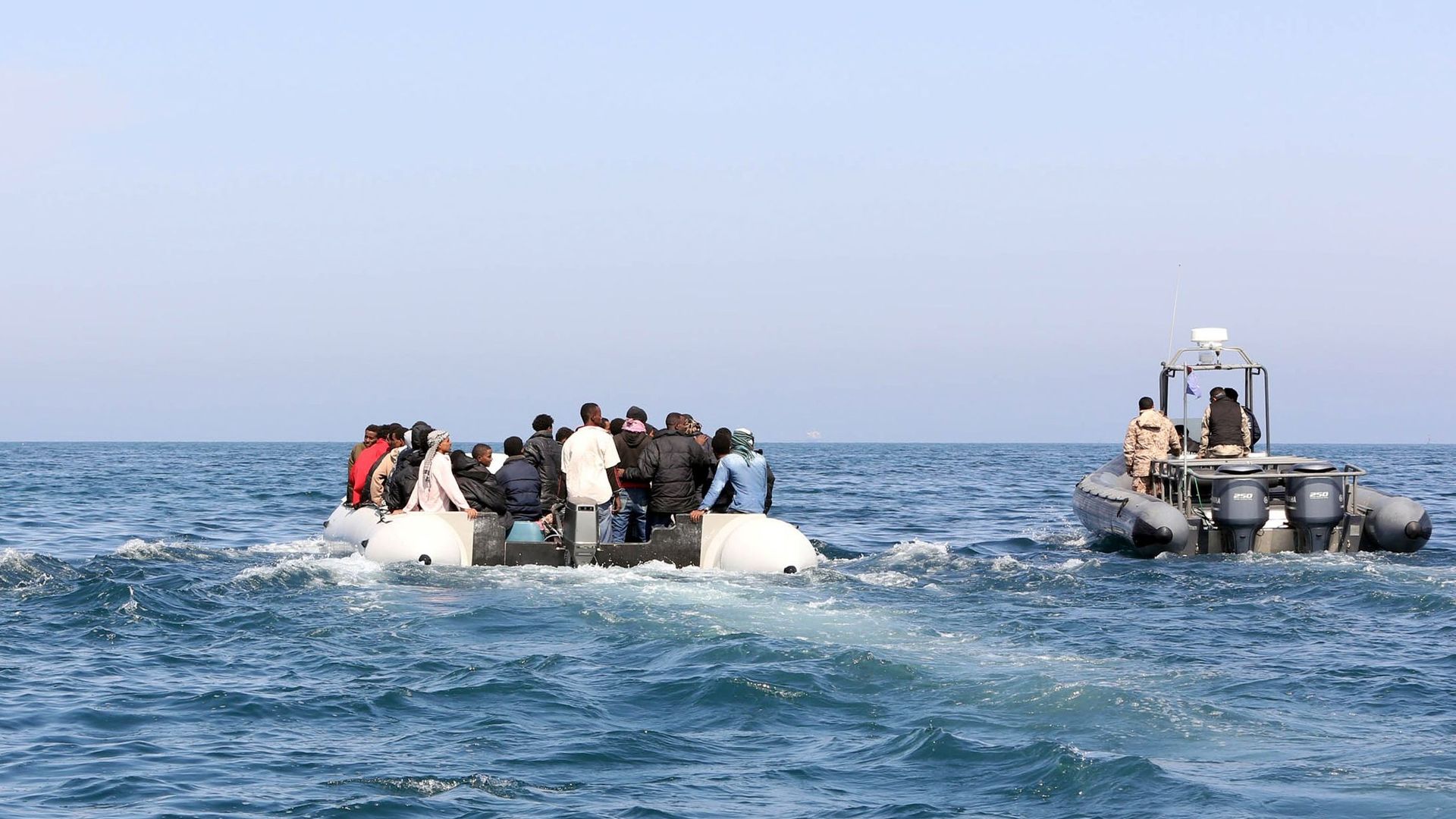 Naufrage de migrants près de la Libye: 111 cadavres récupérés