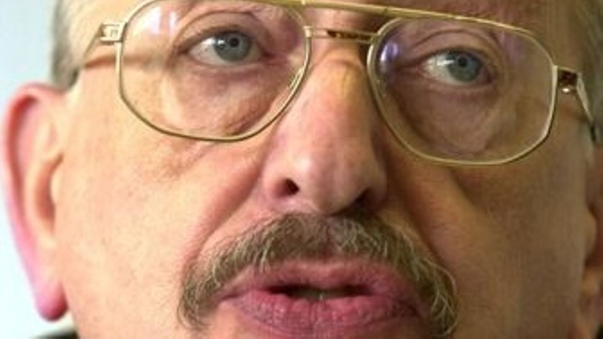 Flandre : l’ex-vice-président du Vlaams Blok Roeland Raes, condamné ...