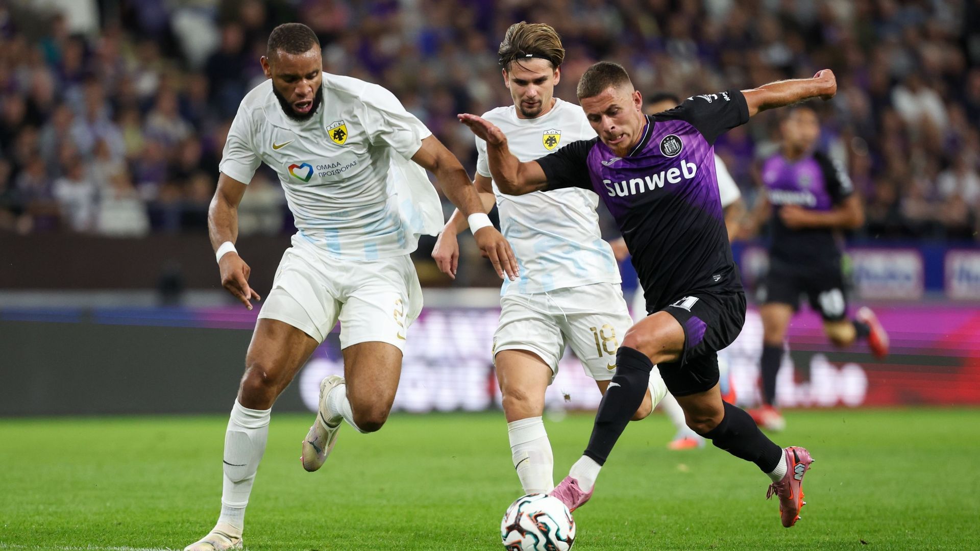 Anderlecht joue son ticket pour la Conference League à l’AEK Athènes : "Ce serait une catastrophe de la louper"