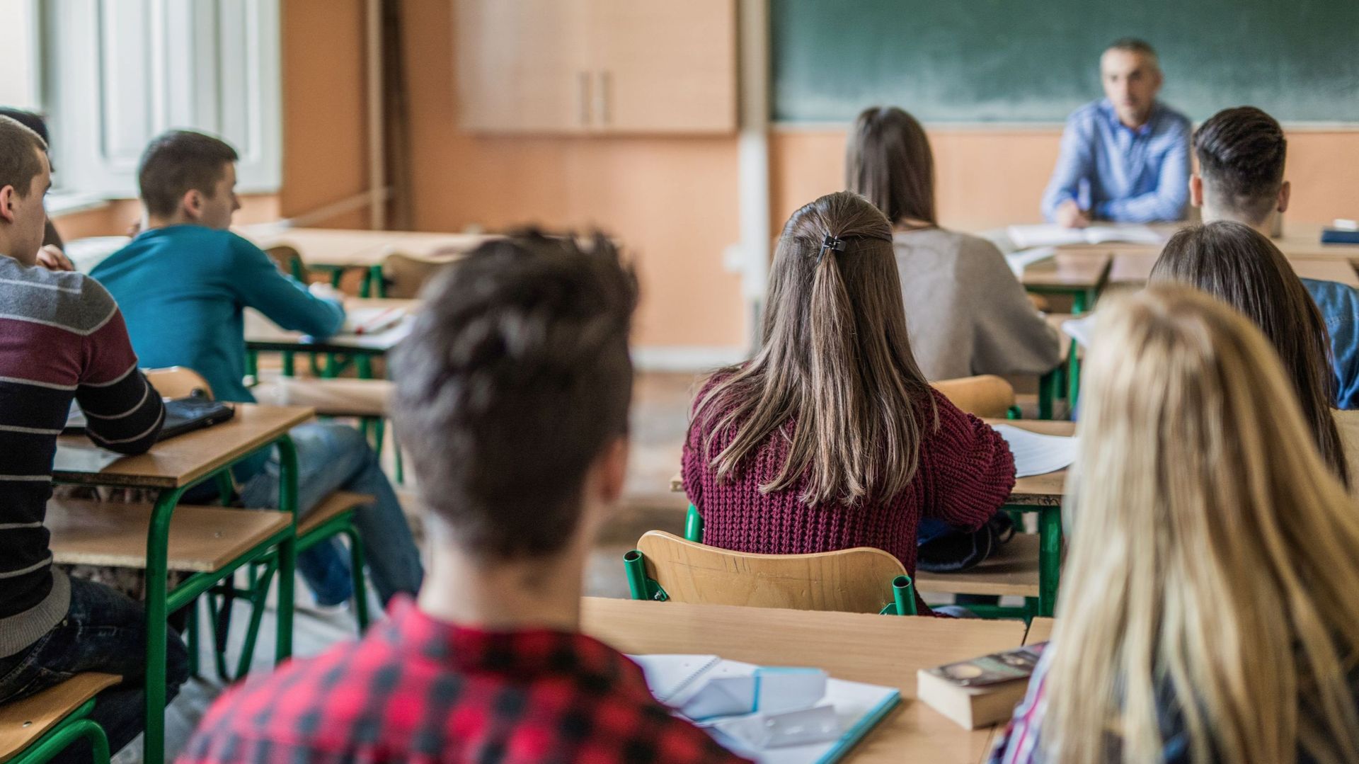 Adaptation du tronc commun : les associations de parents dénoncent "l'arrêt de mort du tronc commun"
