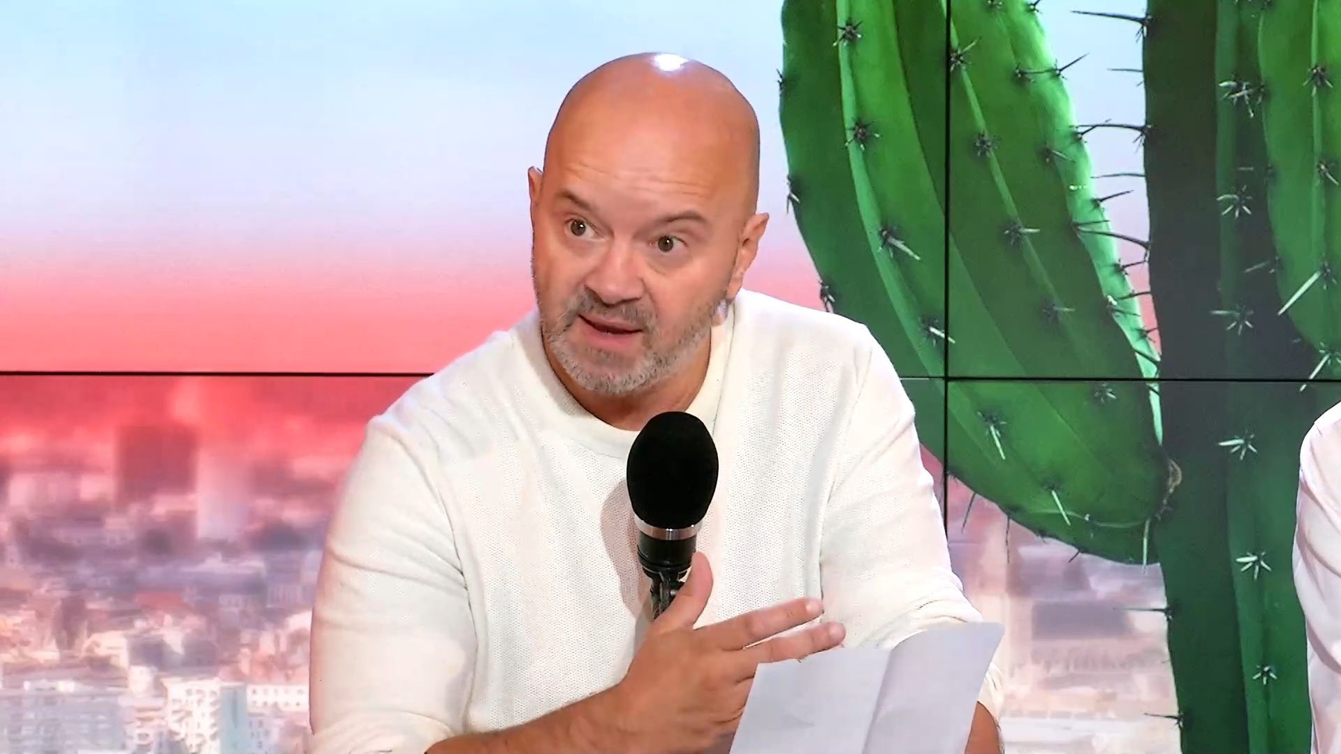 Bientôt des soldats dans les rues de Bruxelles ? Jérôme de Warzée exprime ses inquiétudes dans le Cactus