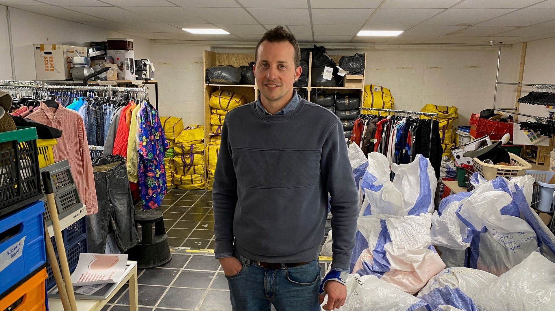 Les Petits Riens ouvrent leur premiere grande boutique a Louvain la Neuve ce samedi RTBF Actus