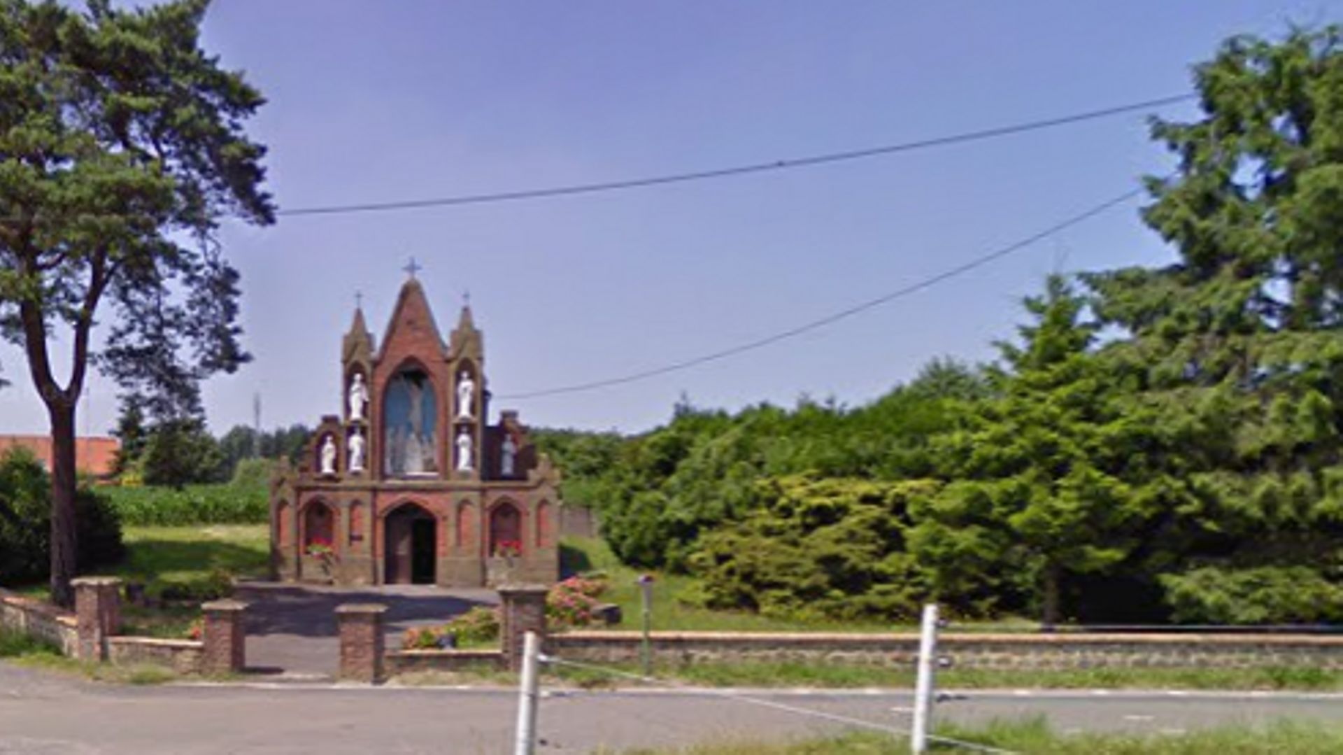Chapelle-calvaire de Notre-Dame des Sept Douleurs à Sirault