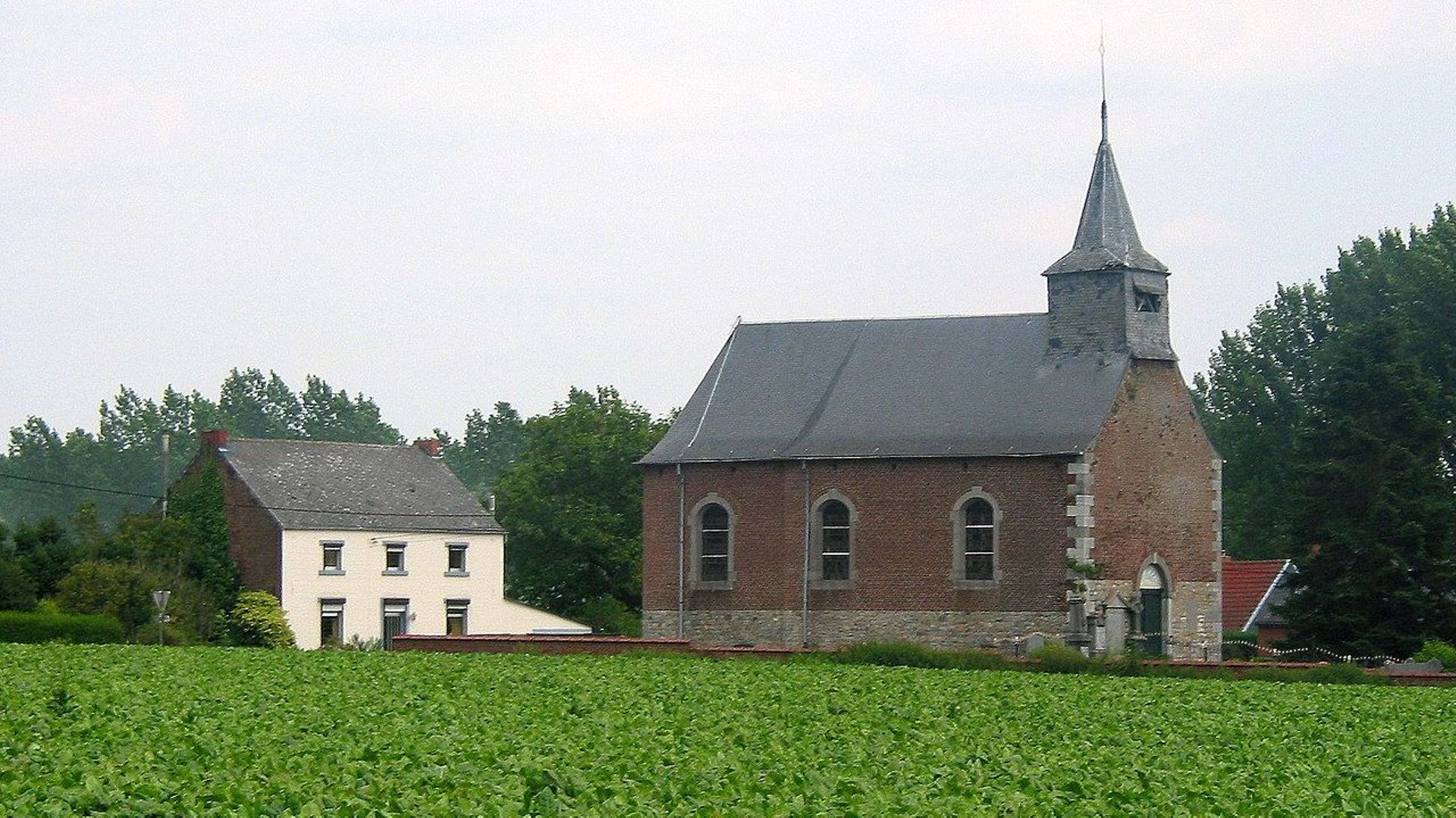 La chapelle de Francquenée (18e siècle).