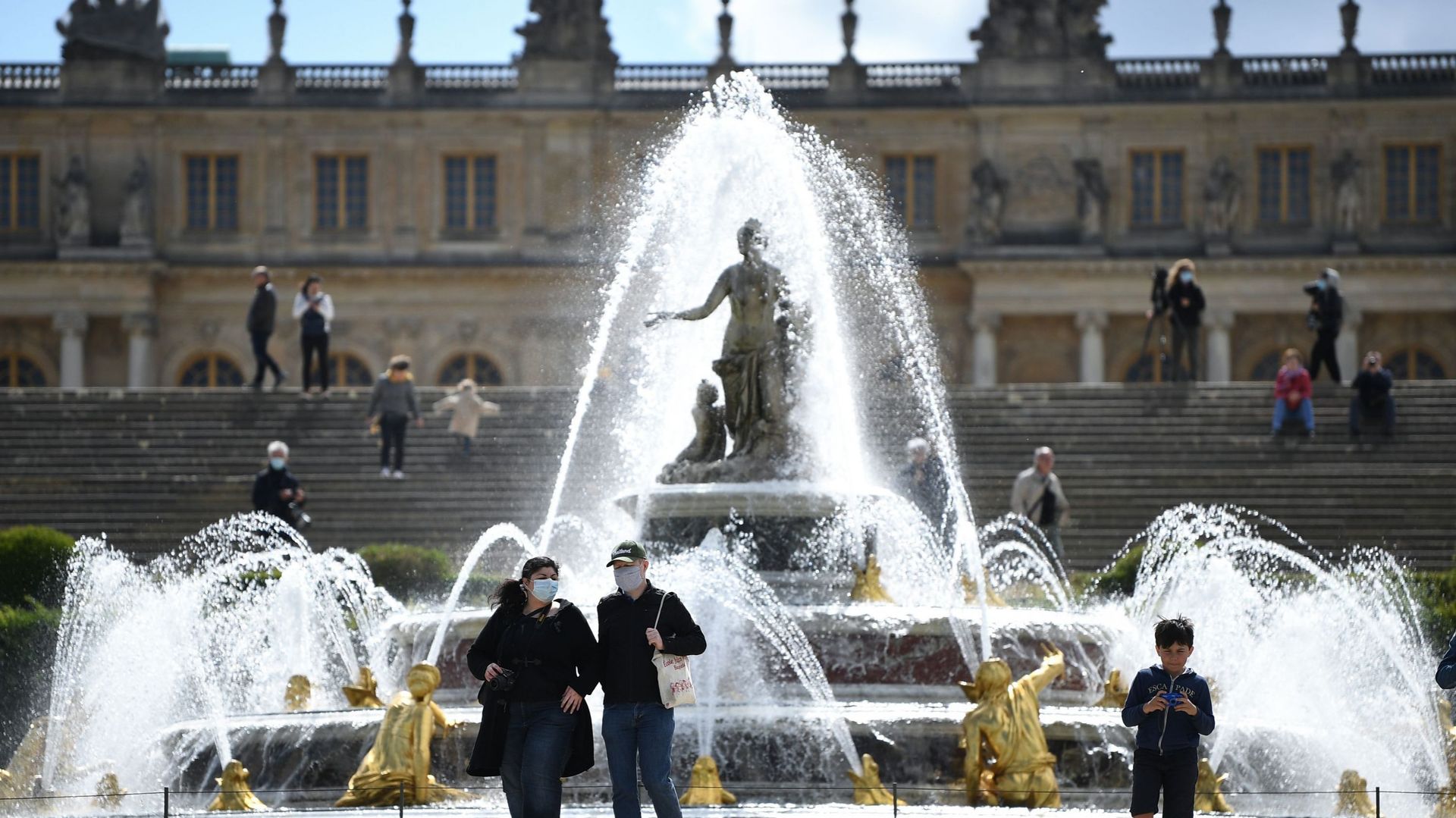 Coronavirus en France : sans touristes étrangers, la fréquentation de Versailles "s'écroule"