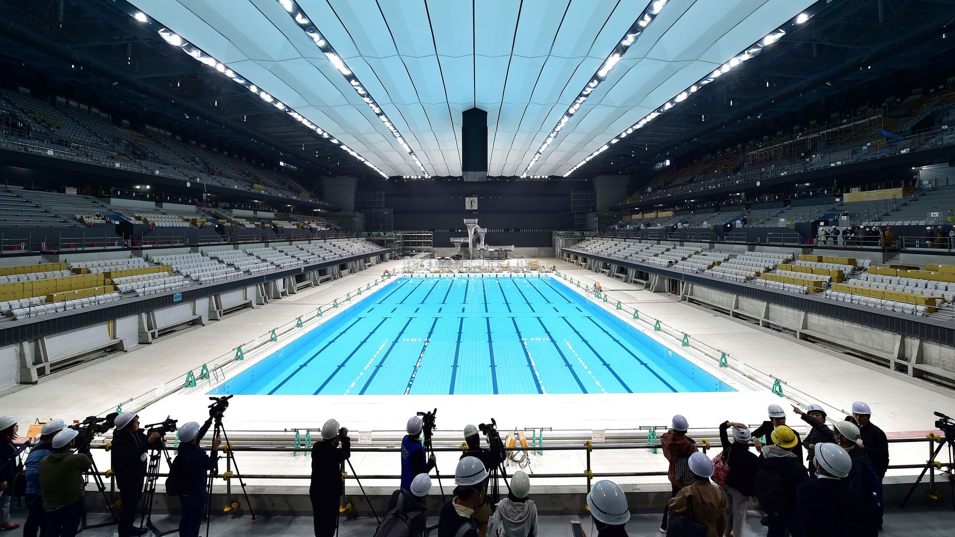 Cet imposant bâtiment situé au bord de la baie de Tokyo accueillera des épreuves de natation, de plongeon et de natation synchronisée.