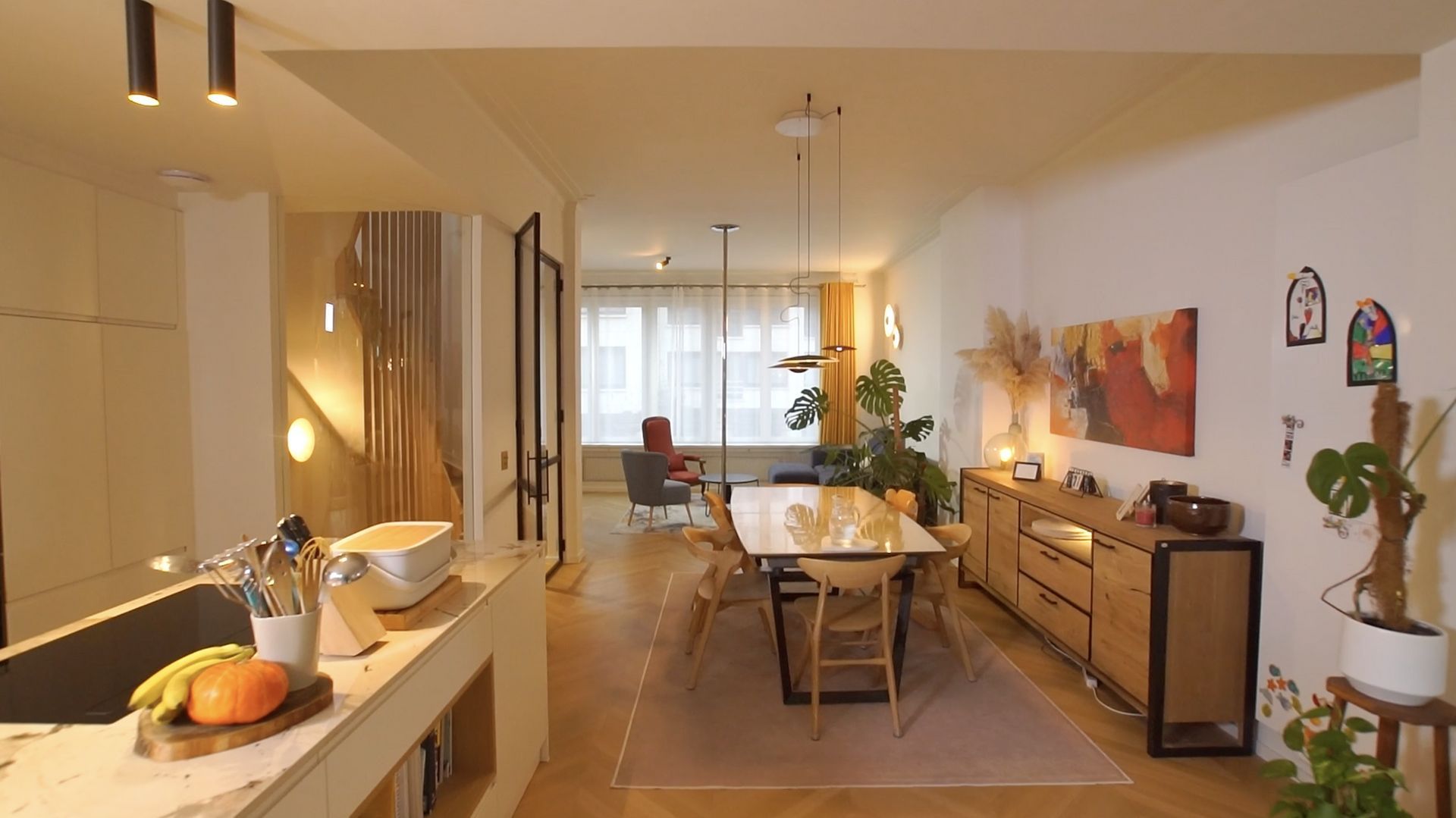 Rénovation d’un souplex à Bruxelles : fusion d’élégance classique et d ...