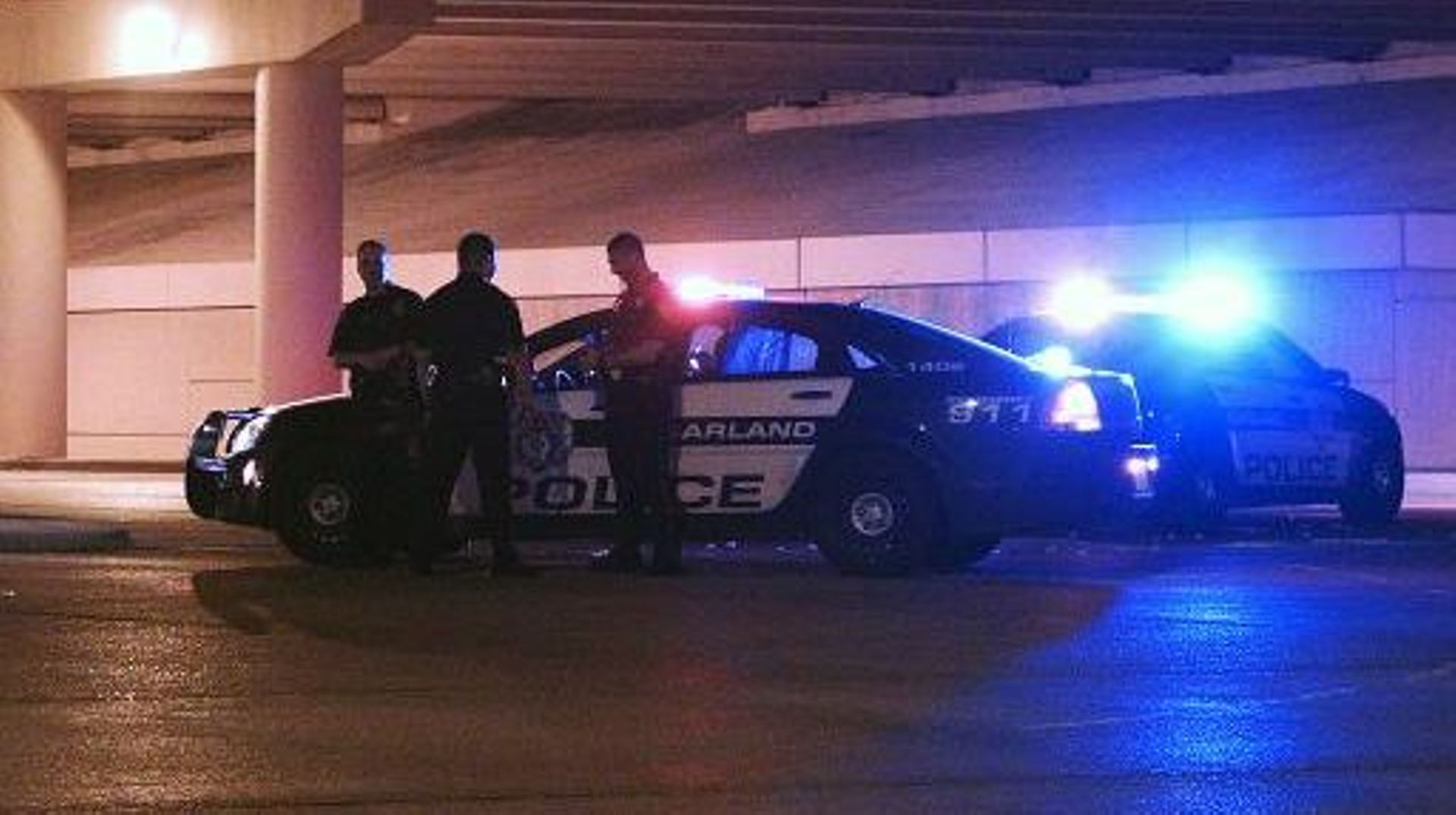 Des policiers le 4 mai 2015 à Garland au Texas