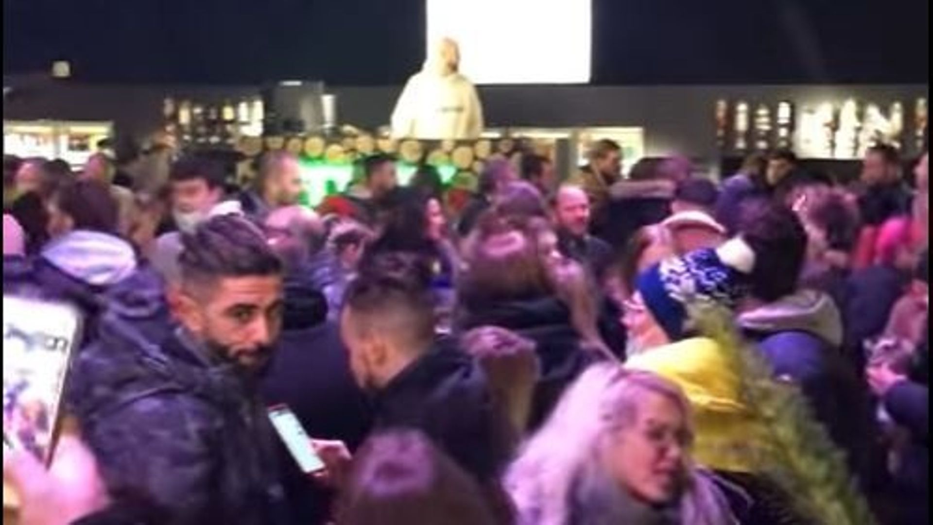 Charleroi : des images du marché de Noël provoquent la colère des professionnels du monde de la nuit