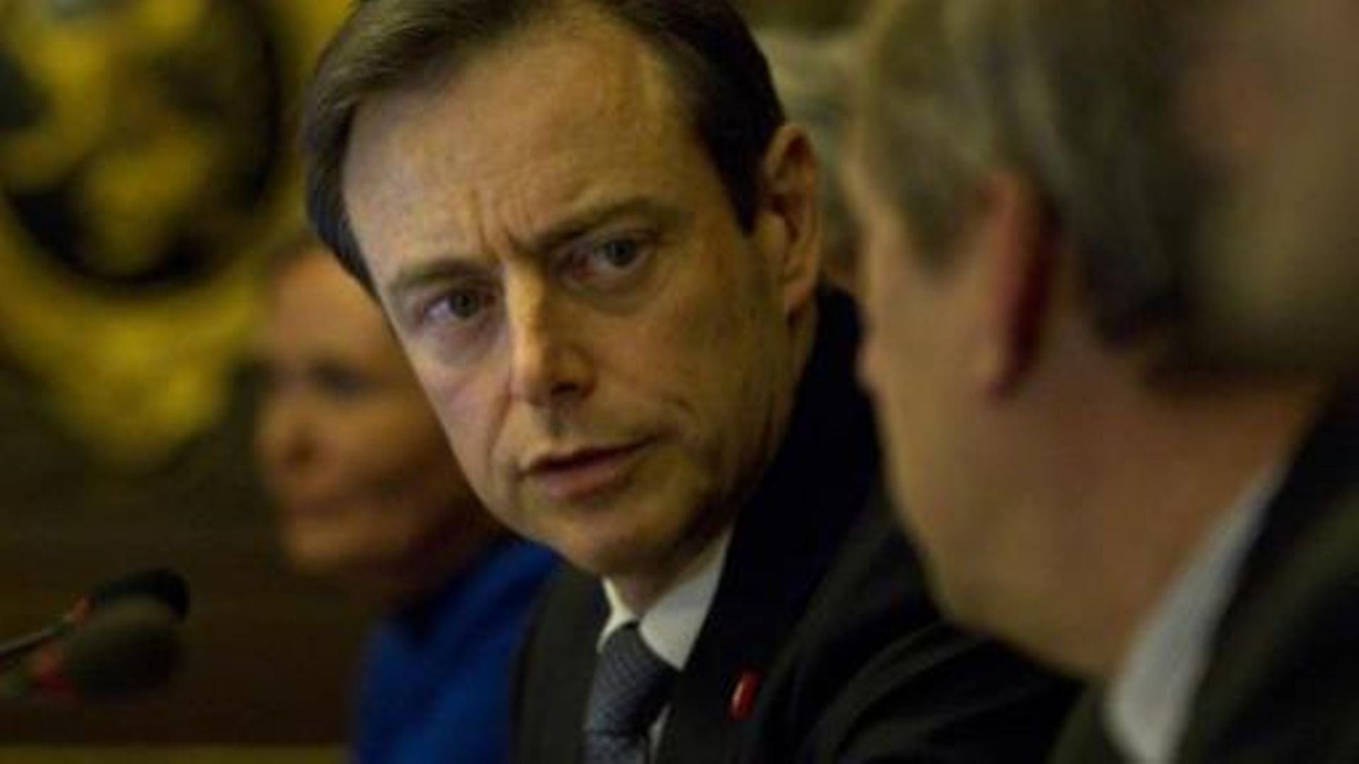 BArt de Wever à propos du gouvernement fédéral: "C'est un gouvernement de morts vivants"
