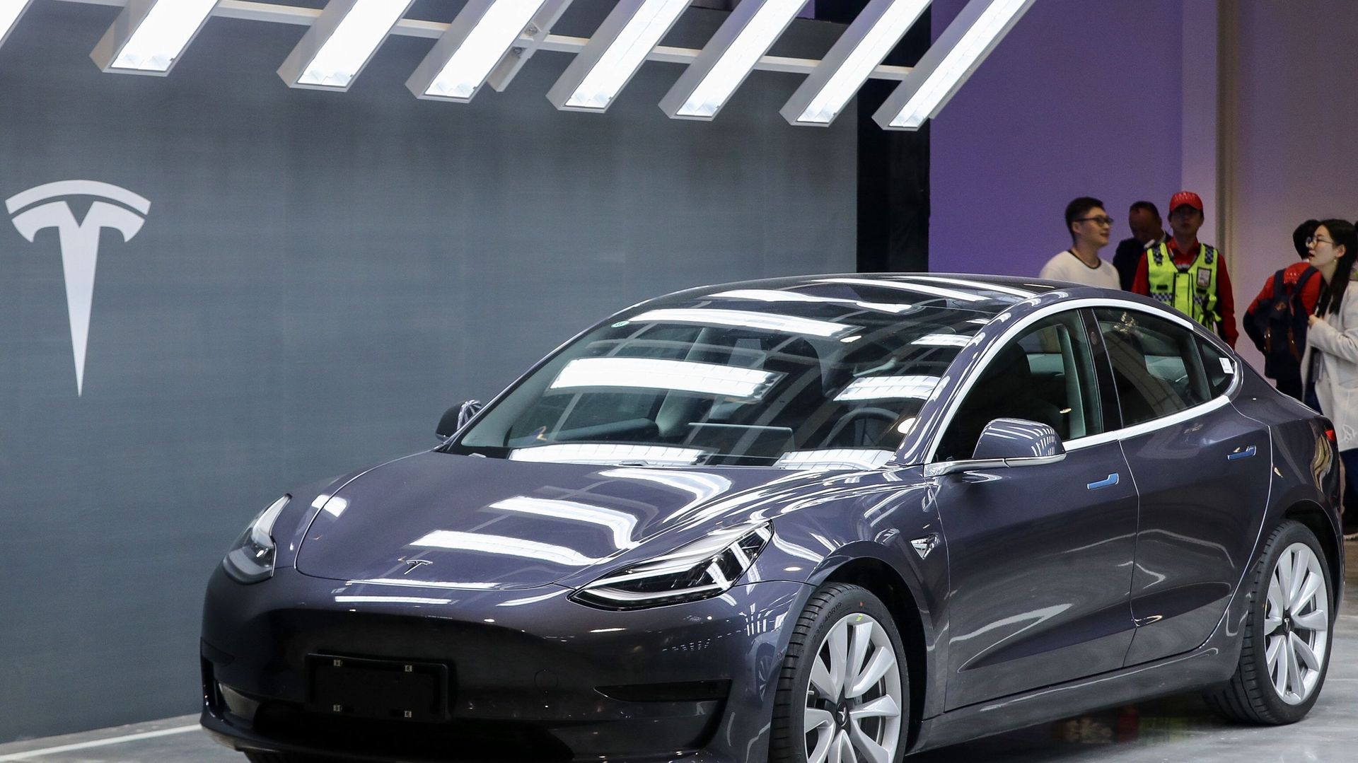 Tesla va livrer en Europe ses voitures fabriquées en Chine