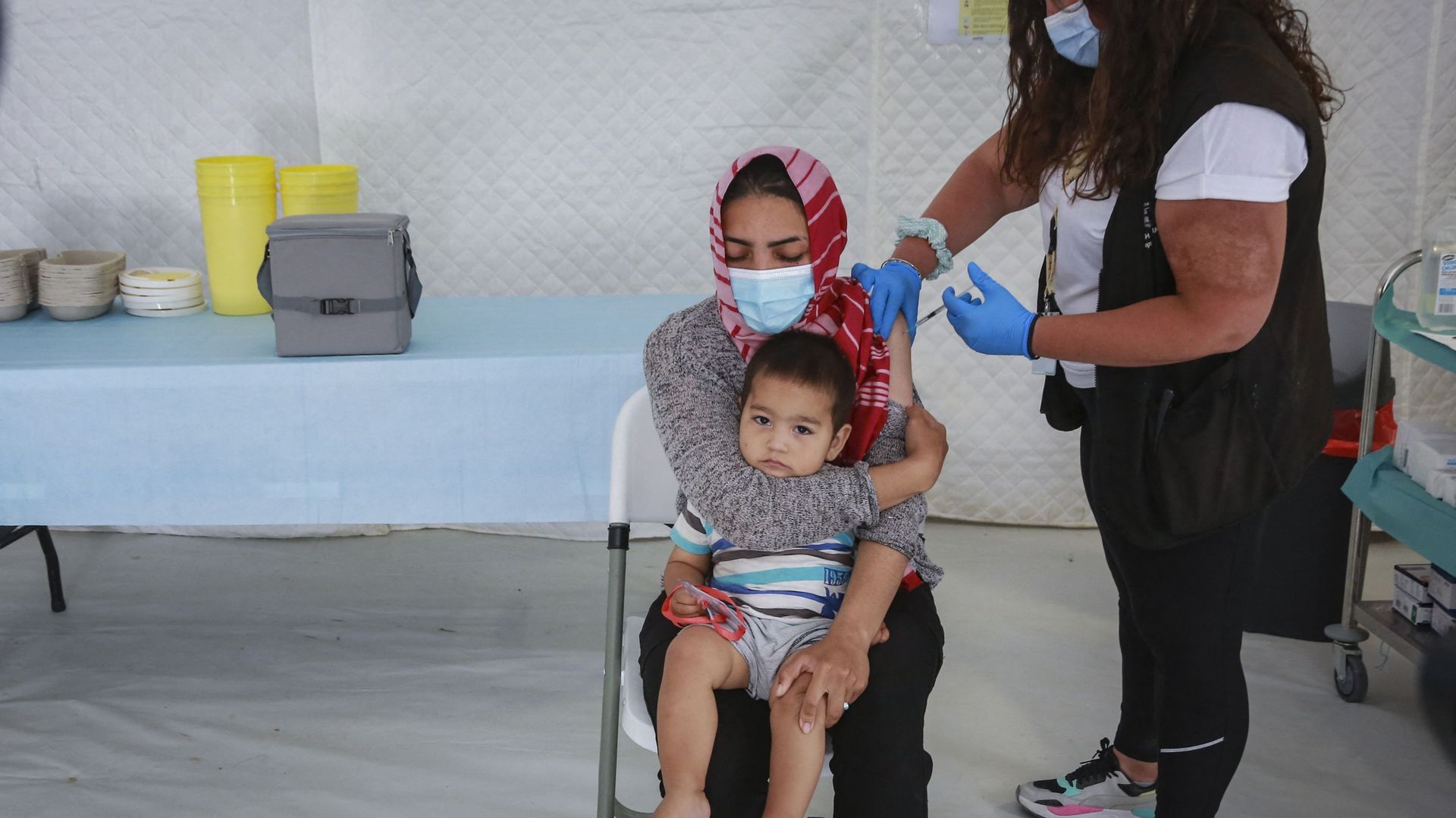 Coronavirus – Les campagnes de vaccination ignorent les réfugiés, selon une ONG