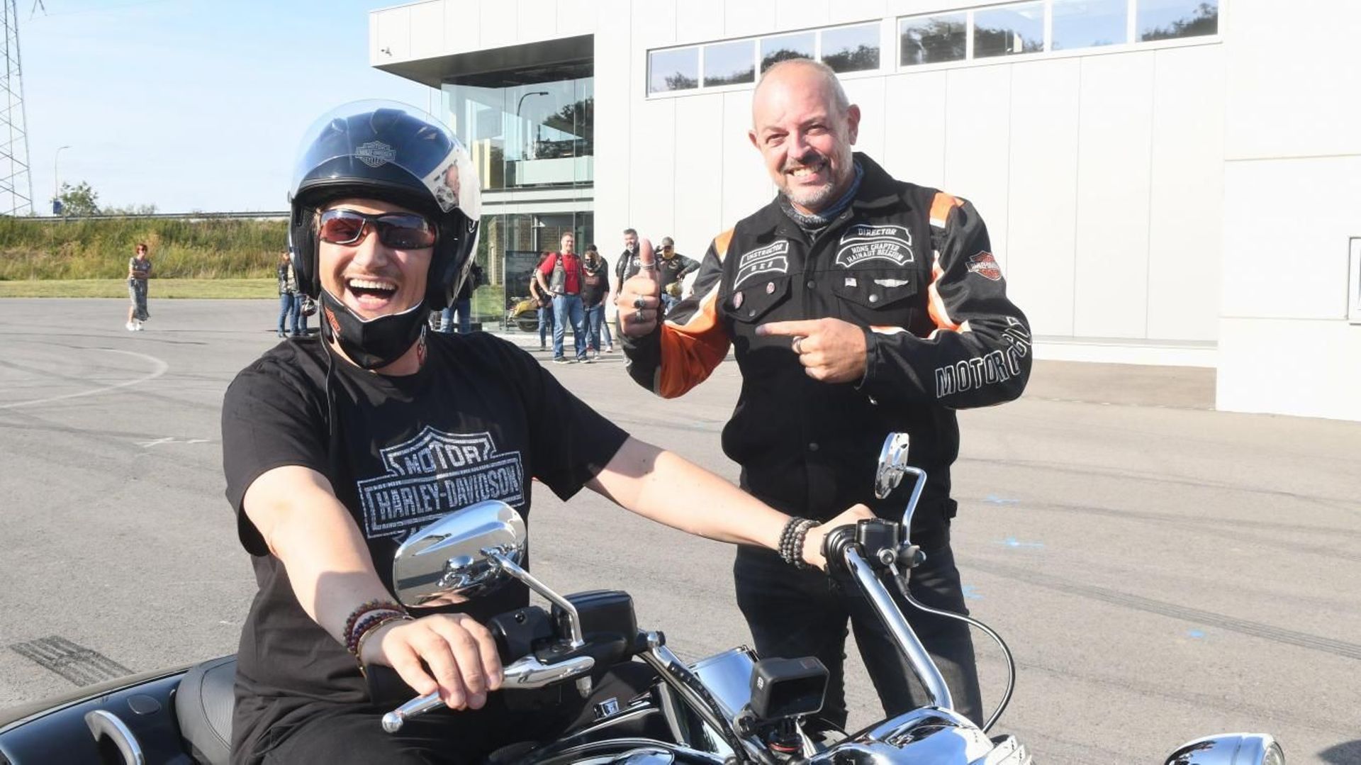 David Jeanmotte n'a plus besoin de personne avec sa nouvelle Harley Davidson