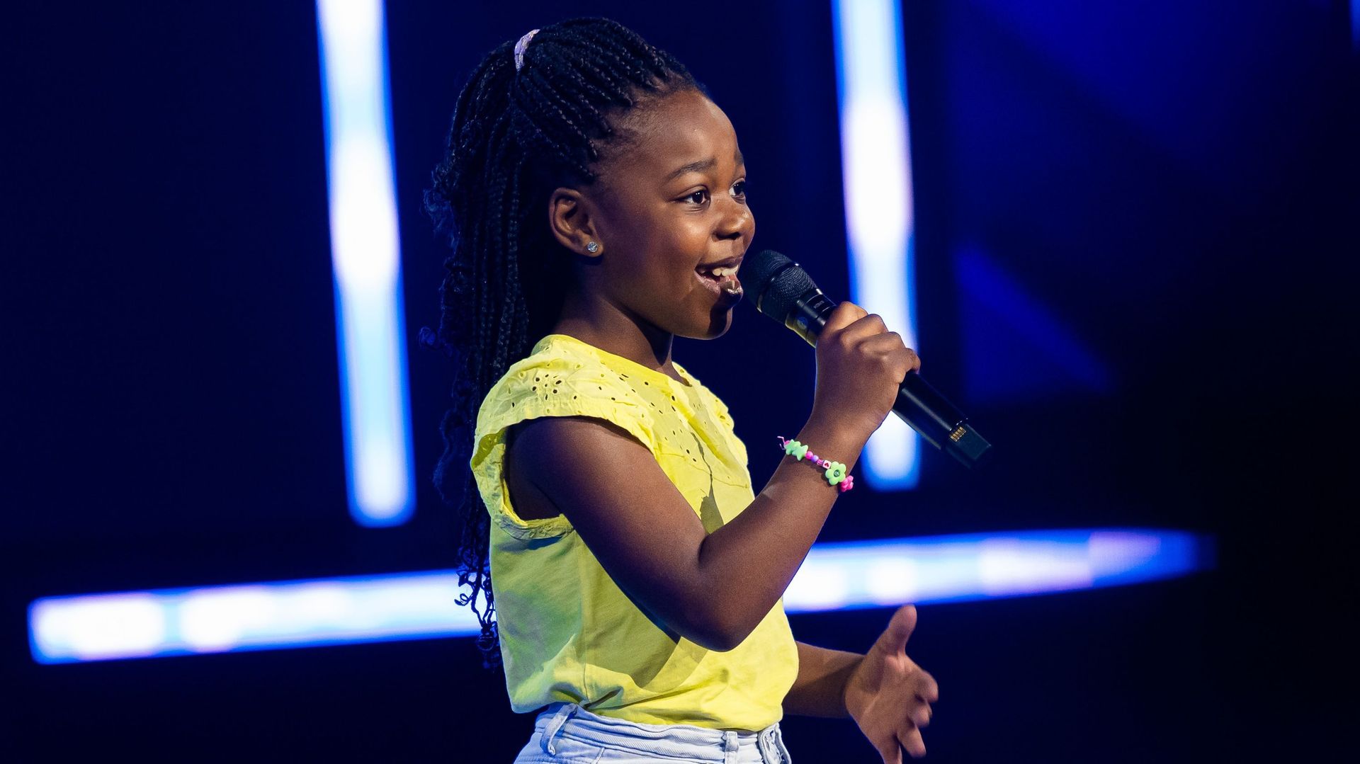Une jeune candidate de 11 ans, surprend Joseph Kamel avec sa voix grave dans The Voice Kids