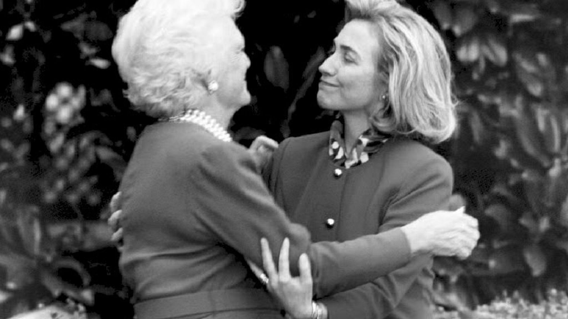 Barbara Bush et Hillary Clinton 