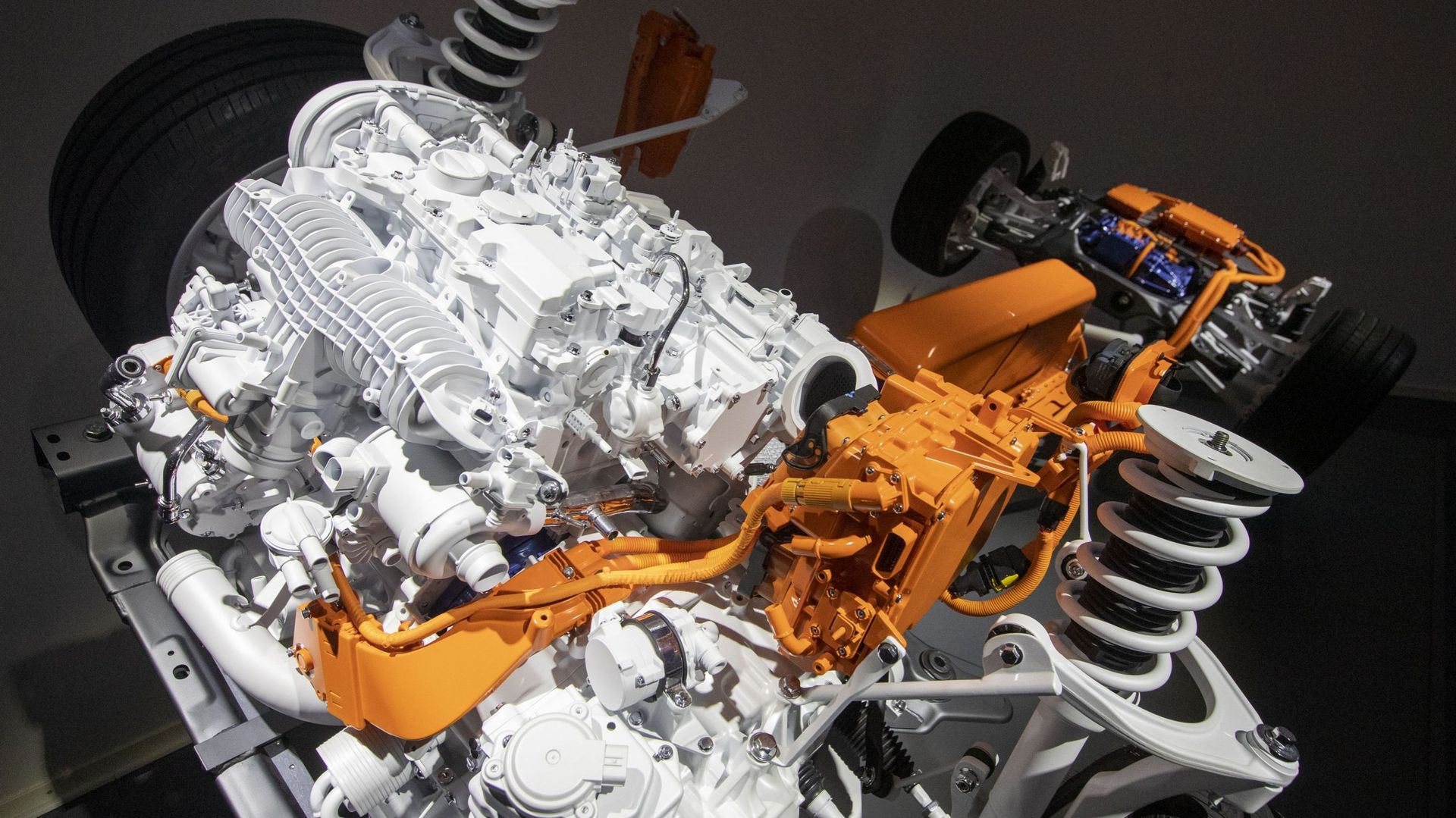 L’Inflation Reduction Act permettra aux Etats Unis d’accorder une subvention de 7500 dollars pour l’achat d’un véhicule électrique fabriqué aux Etats-Unis.