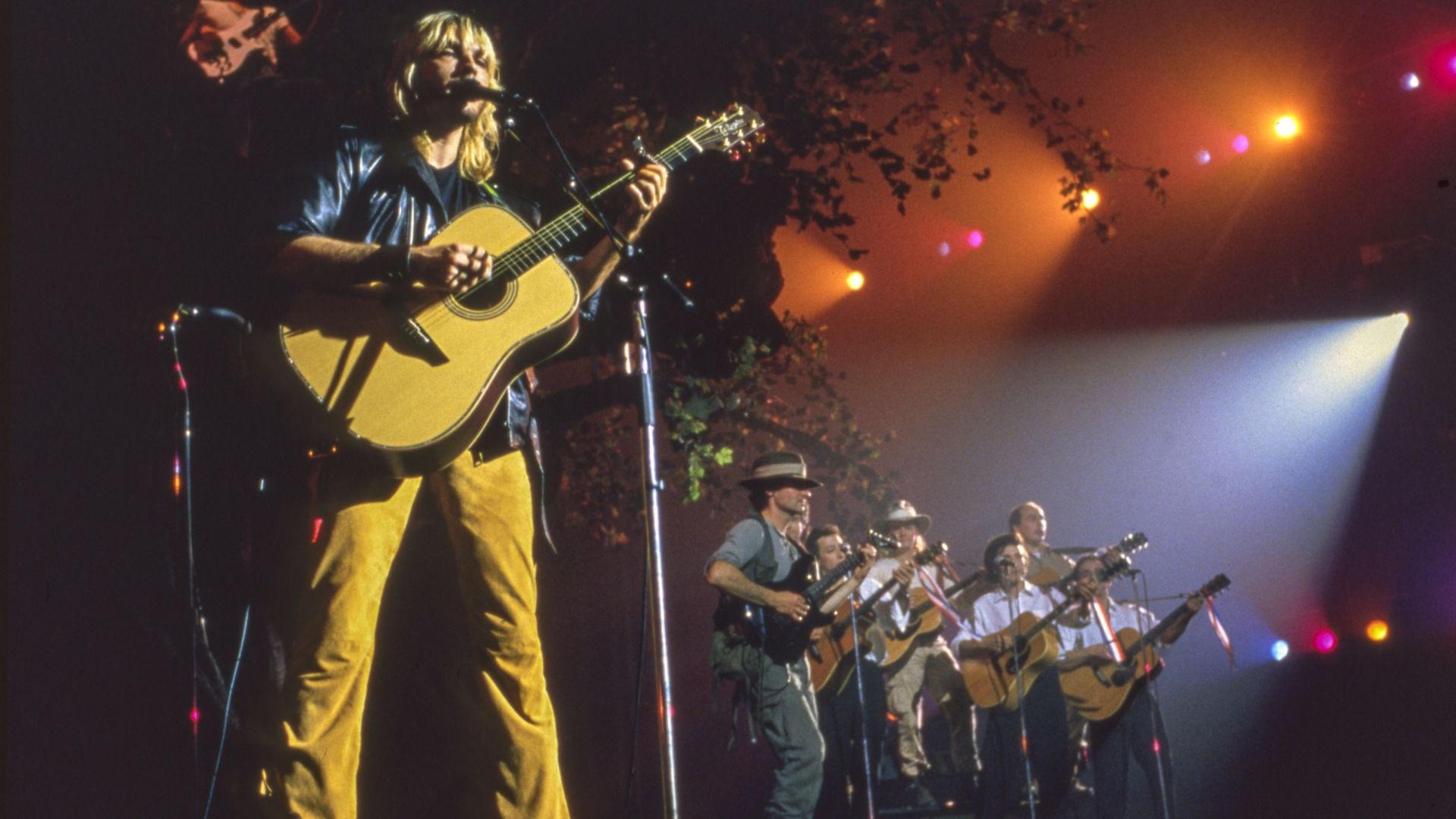 Renaud sur la scne du Zenith de Paris en 1989