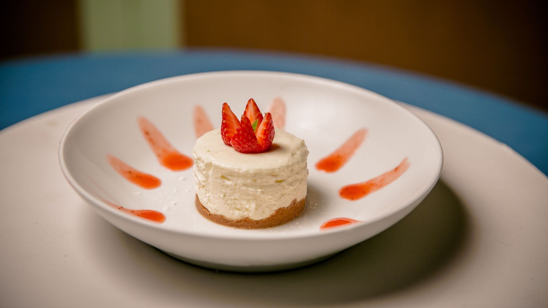 Mascarpone De Citron Vert Au Speculoos Coulis De Fraise A La Menthe Fraiche Rtbf Be