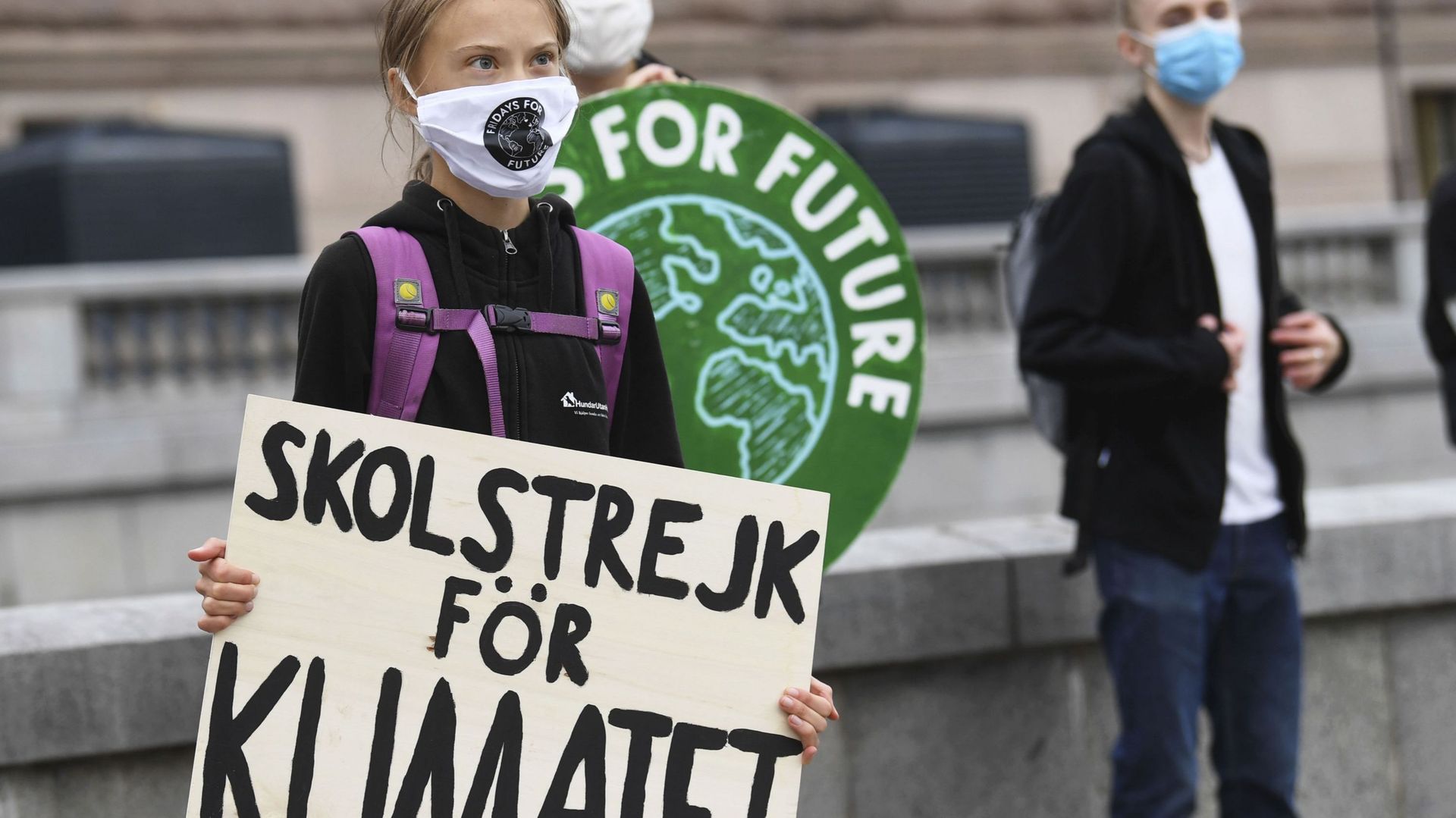La jeune activiste suédoise Greta Thunberg et le mouvement écologiste Fridays for Future ont appelé ce vendredi à de nouvelles manifestations